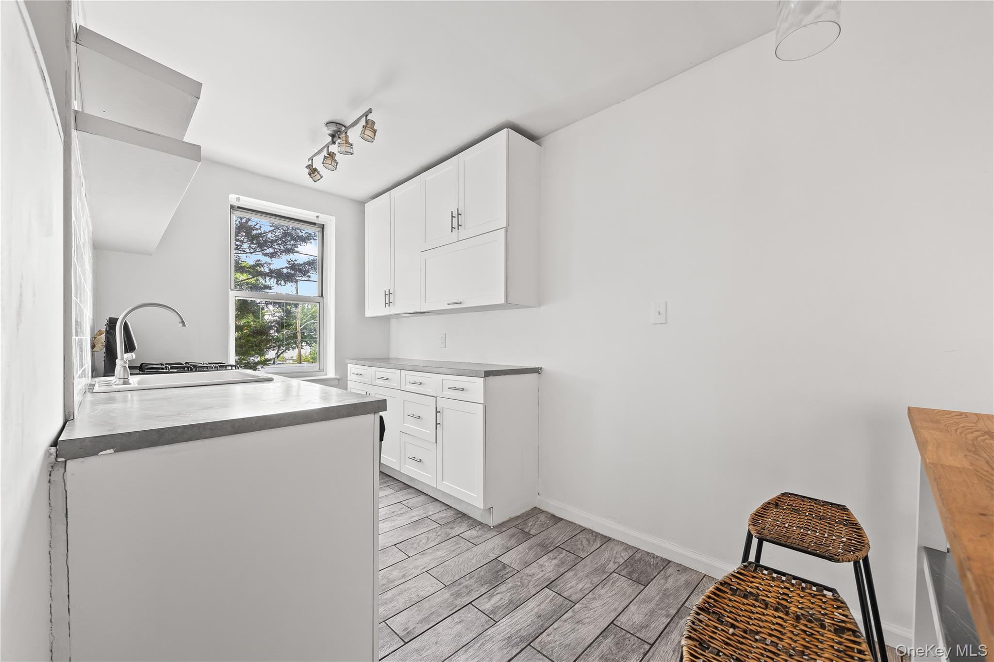 47 Point Street # 1D, Yonkers, NY 10701