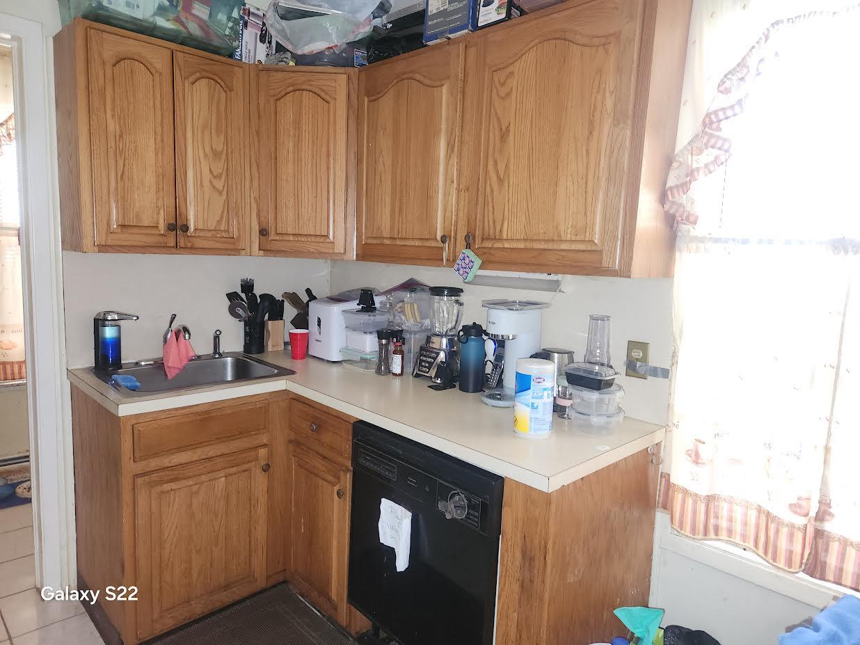 3930 Carpenter Avenue, Bronx, NY 10466