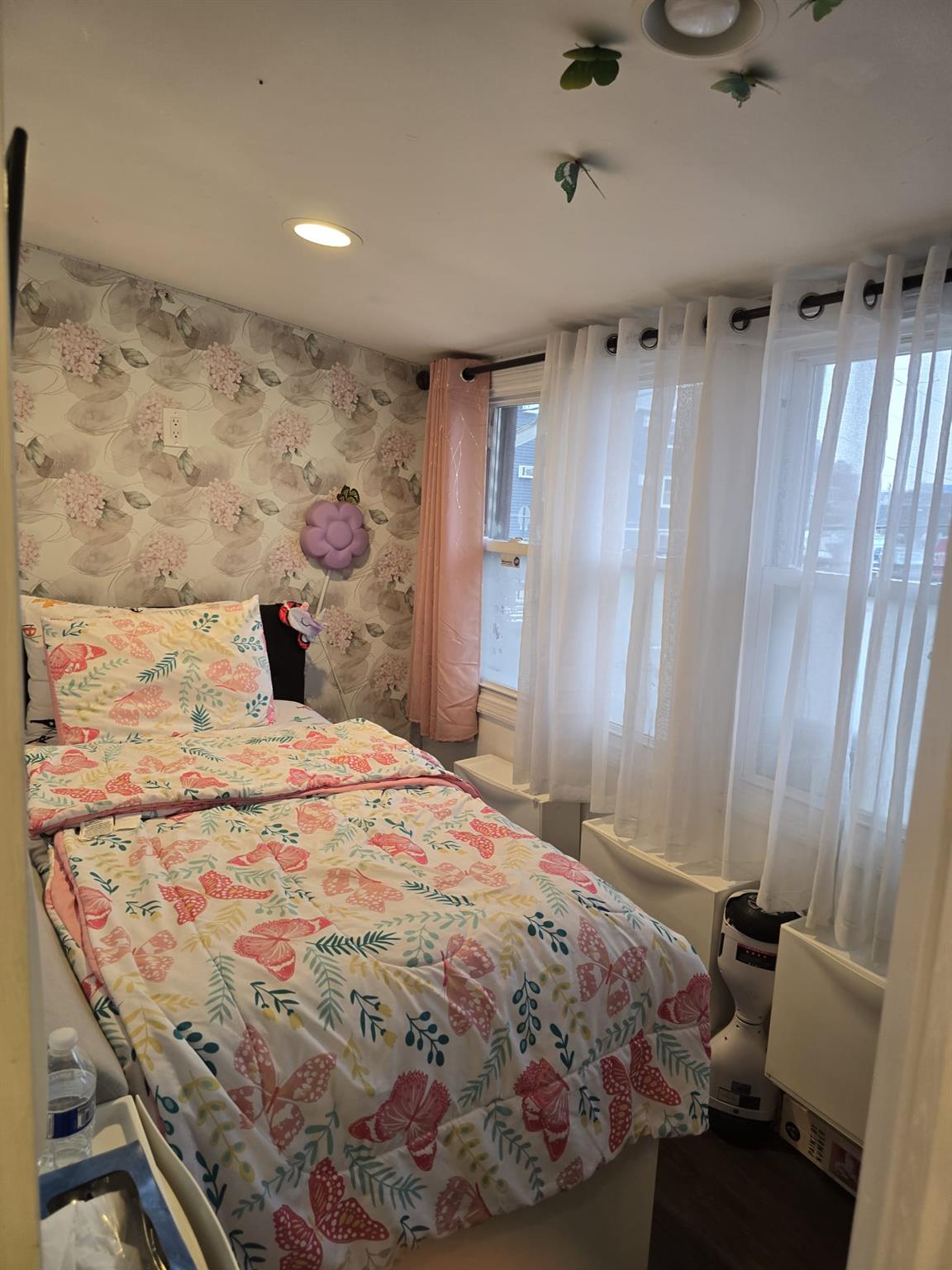 516 Beach 45th Street, Far Rockaway, NY 11691