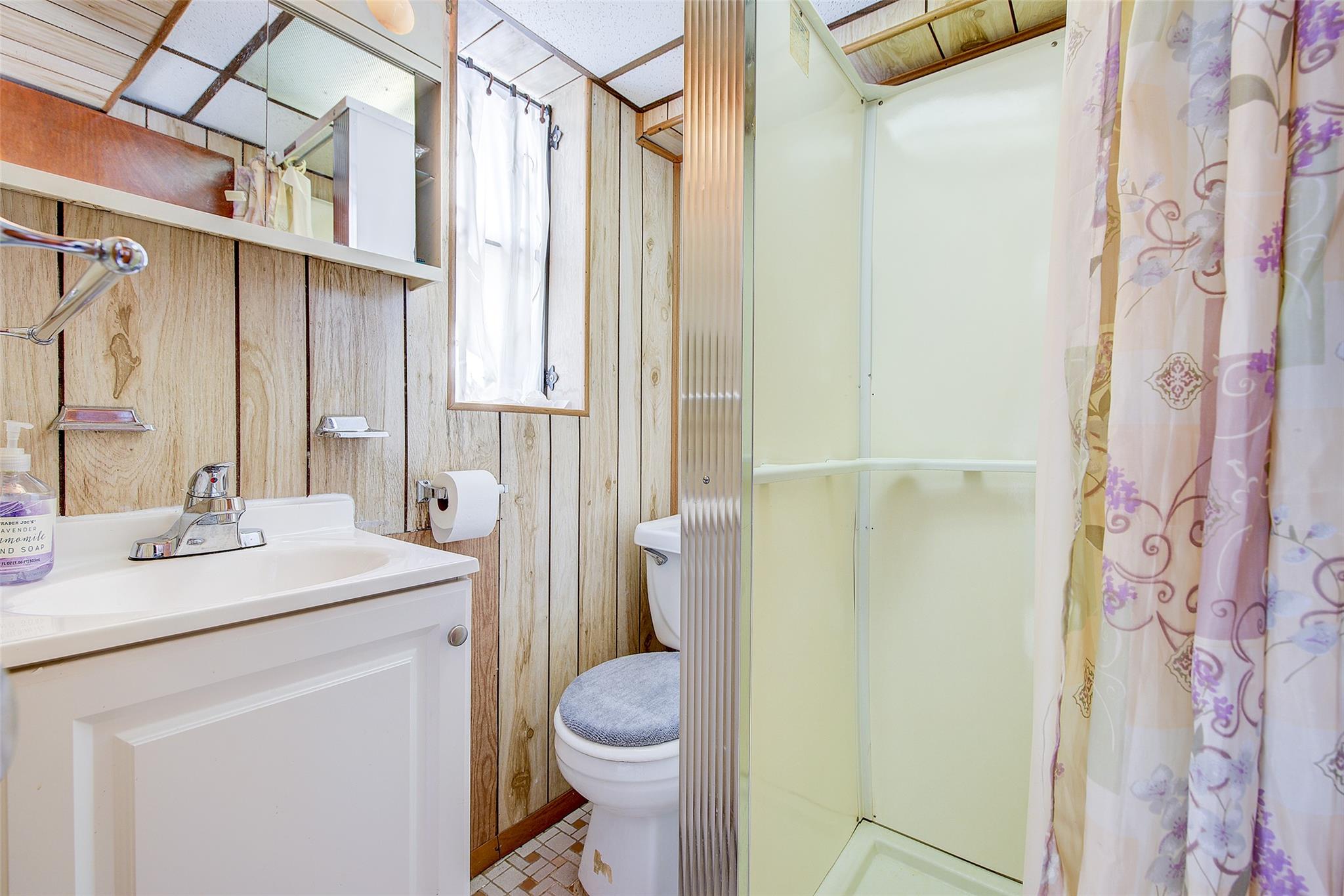 225-54 Murdock Avenue, Queens Village, NY 11429