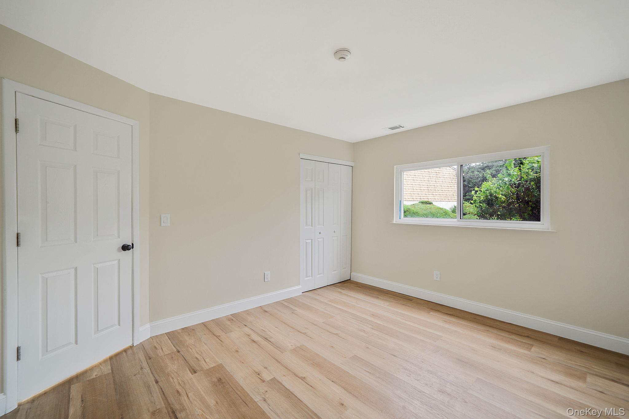 51 Pointe Circle S # 51, Coram, NY 11727