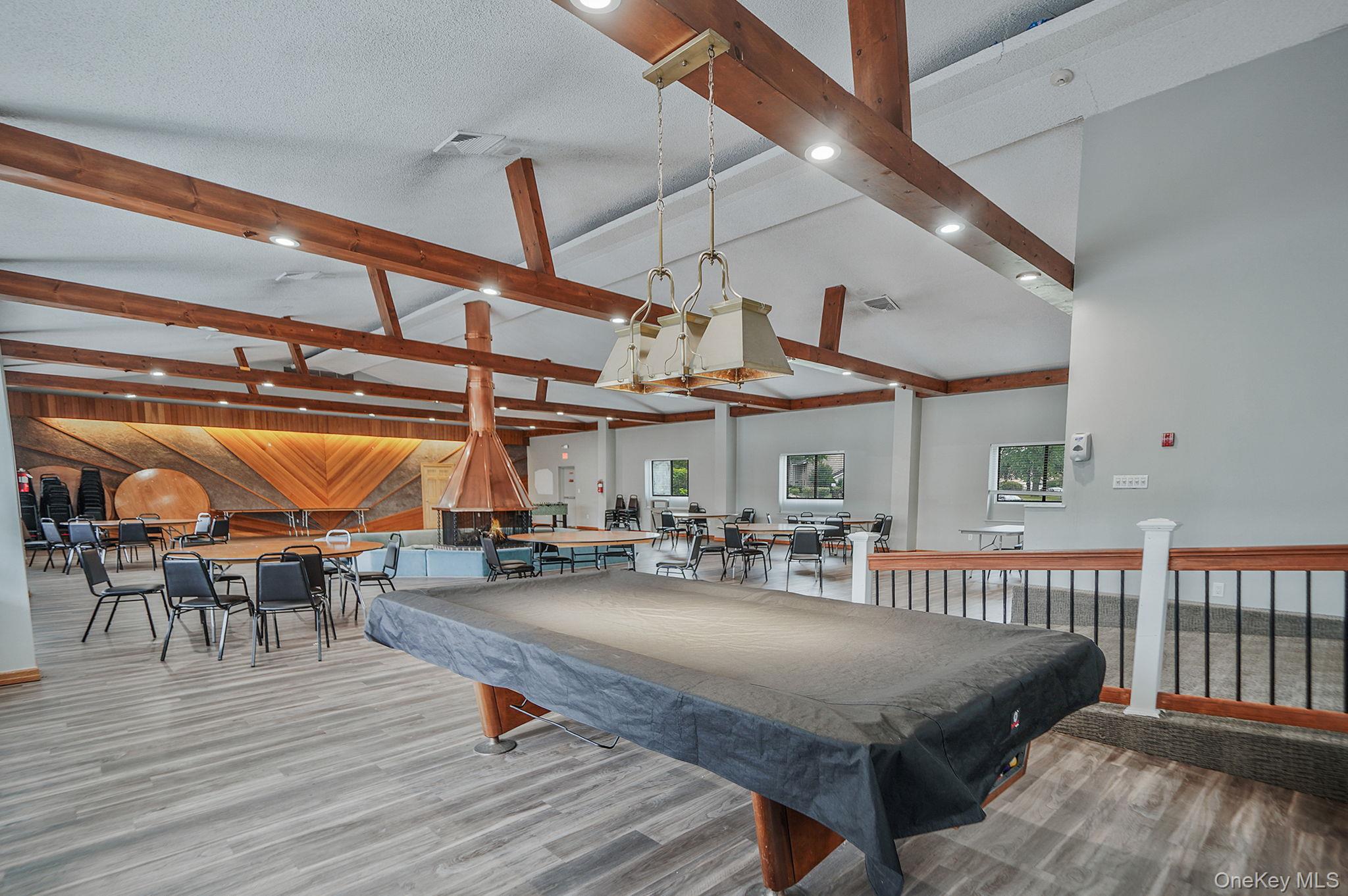 51 Pointe Circle S # 51, Coram, NY 11727