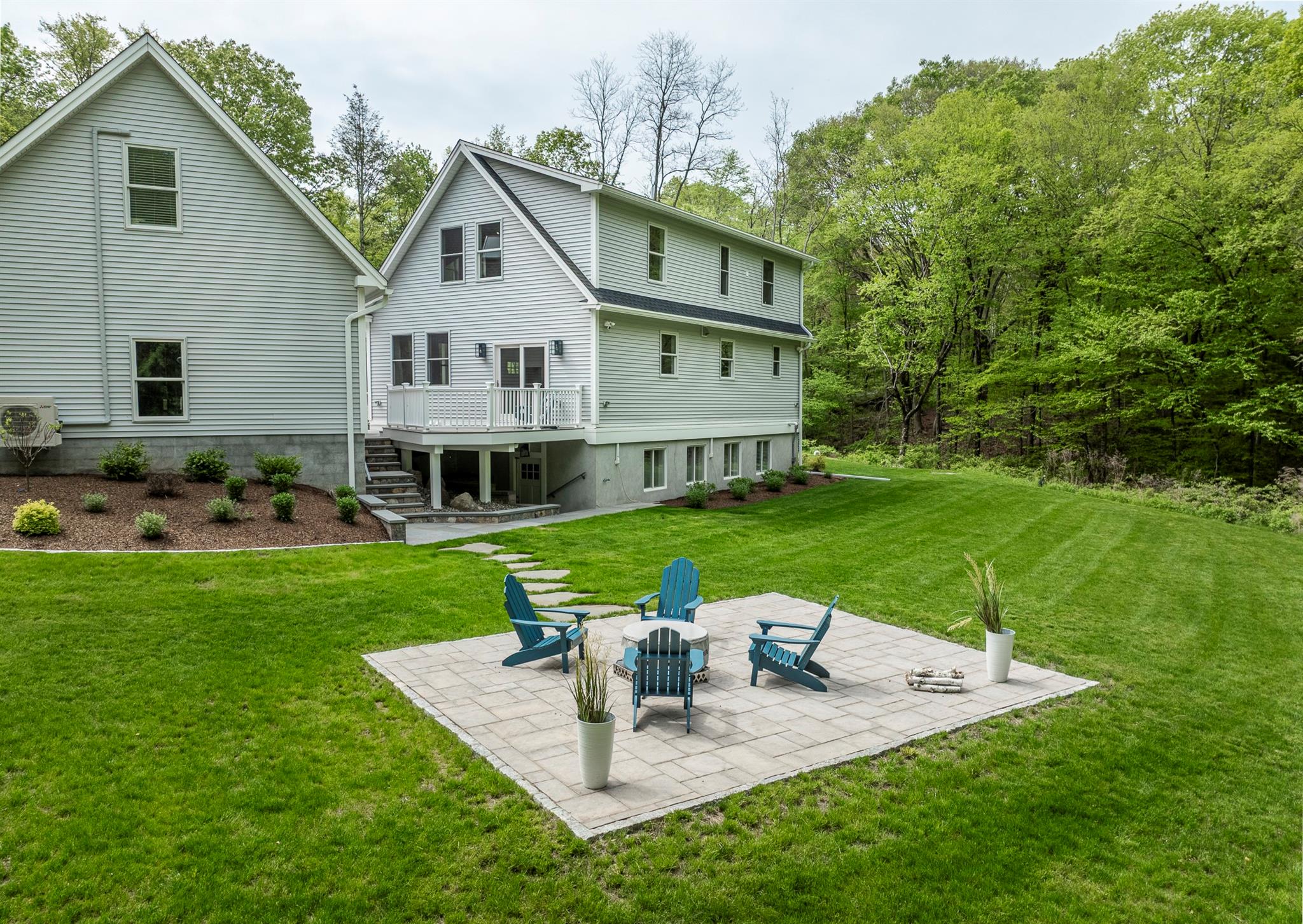 16 Anderson Road, Pawling, NY 12564