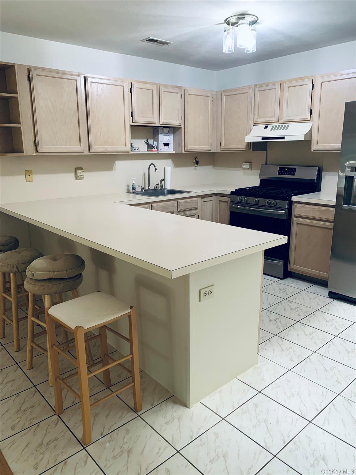 72 Fox Court # 72, Manorville, NY 11949