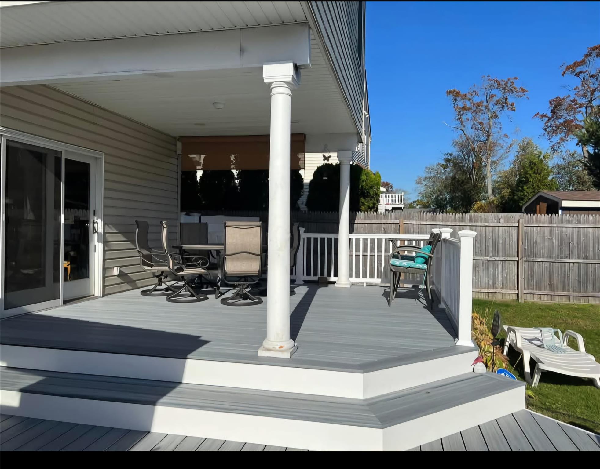 366 S 7th Street, Lindenhurst, NY 11757