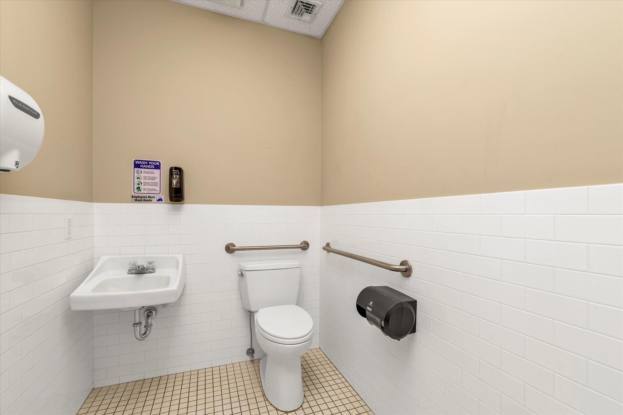 2710 Long Beach Road # 2nd Floor, Oceanside, NY 11572