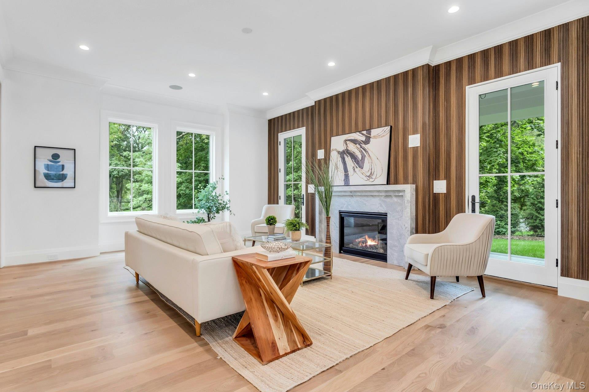 80 The Oaks, Roslyn Estates, NY 11576