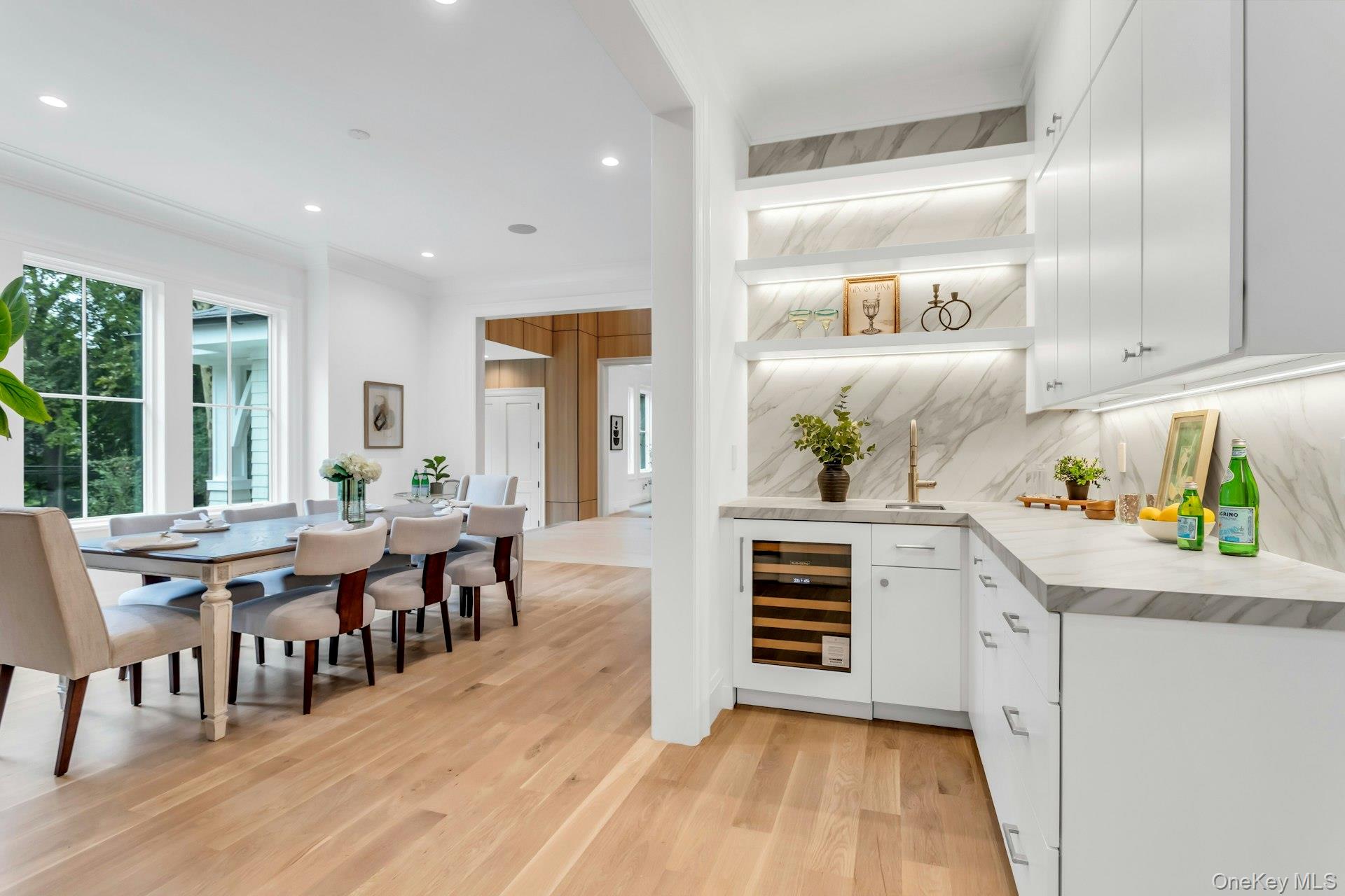 80 The Oaks, Roslyn Estates, NY 11576