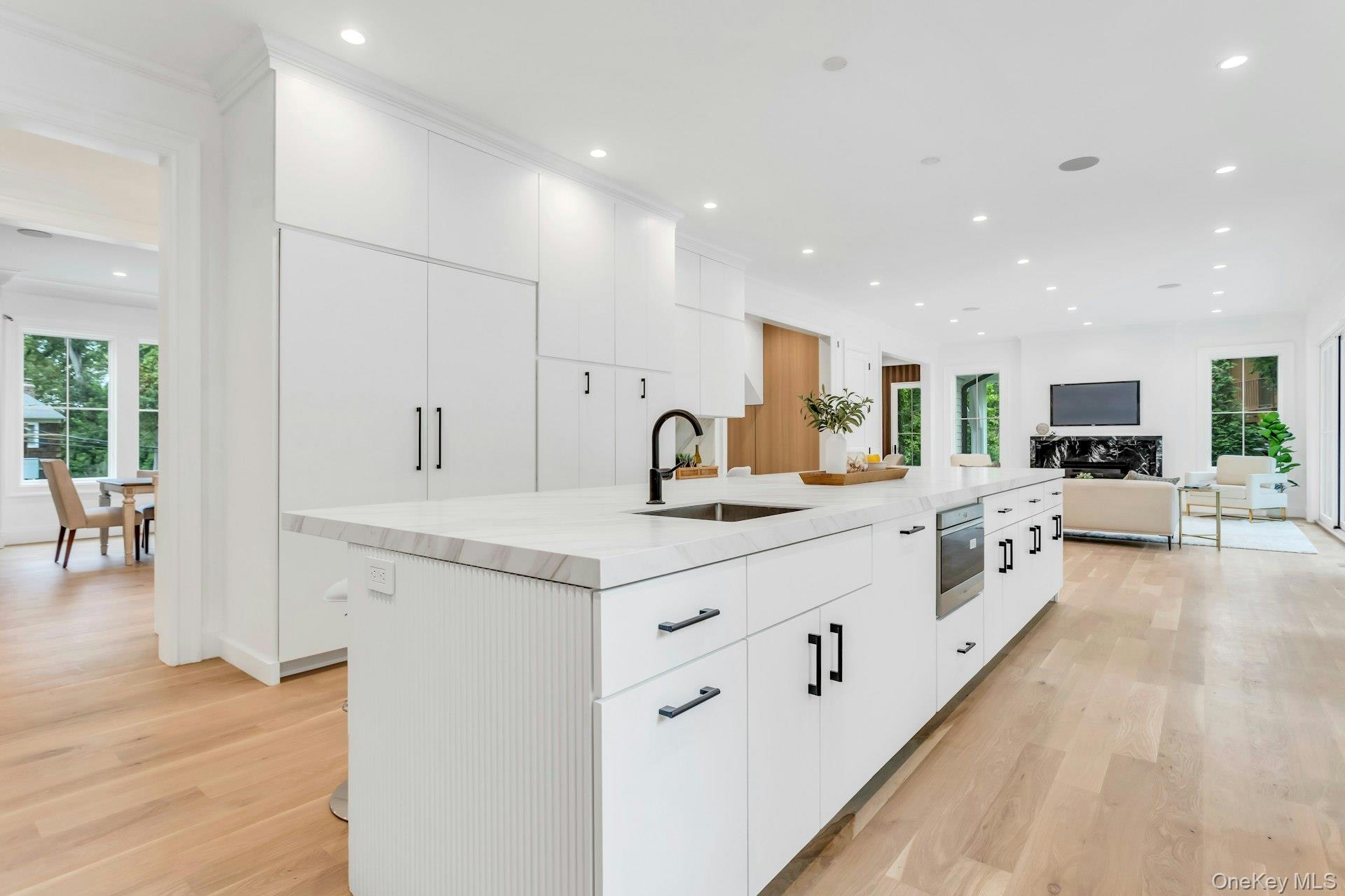 80 The Oaks, Roslyn Estates, NY 11576