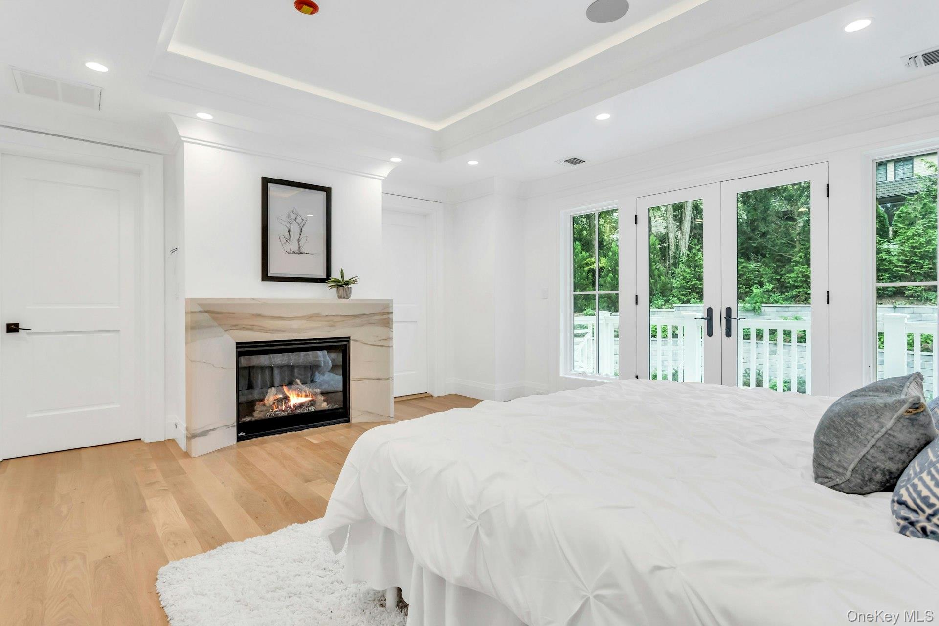 80 The Oaks, Roslyn Estates, NY 11576