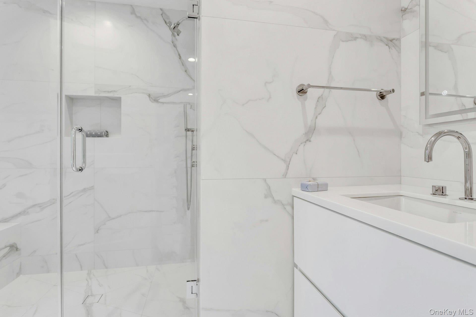 80 The Oaks, Roslyn Estates, NY 11576