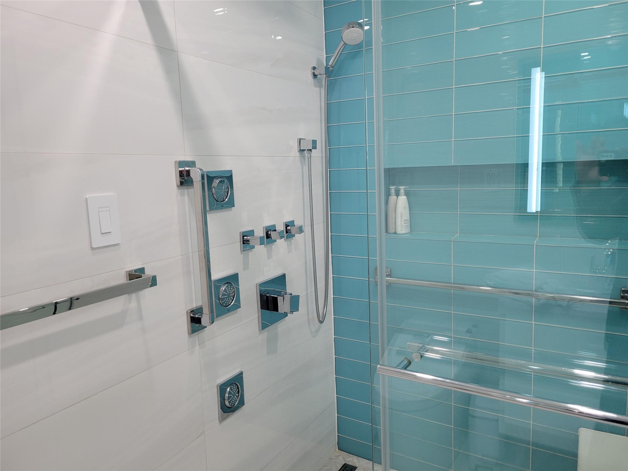 143-07 Rose Avenue, Flushing, NY 11355