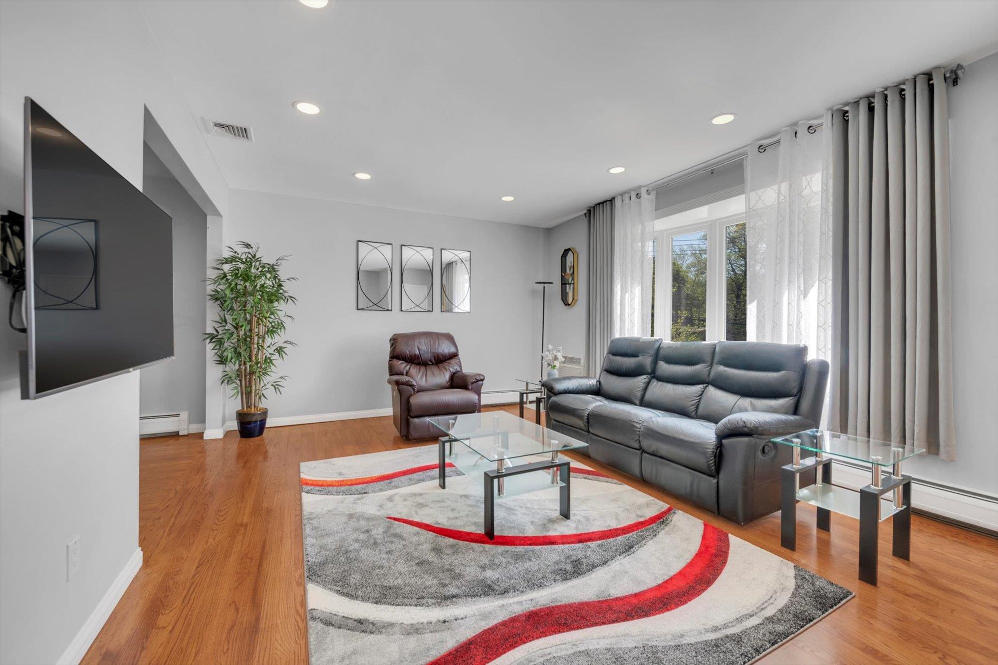 143-07 Rose Avenue, Flushing, NY 11355