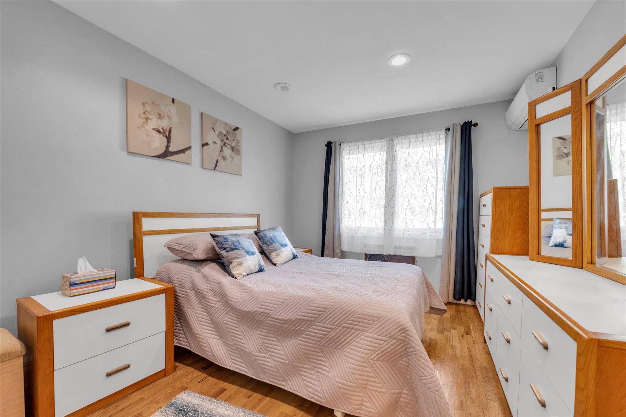 143-07 Rose Avenue, Flushing, NY 11355