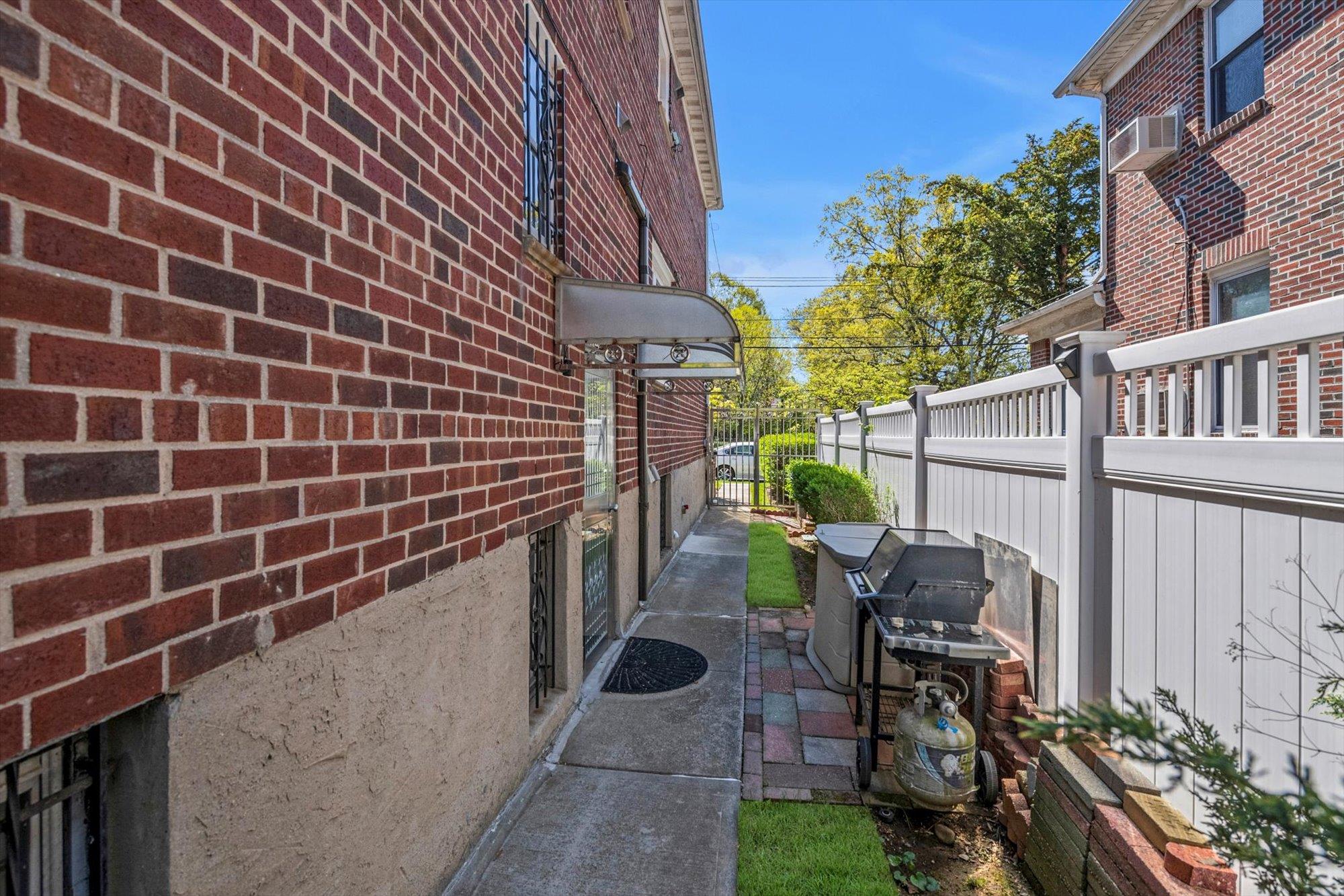 143-07 Rose Avenue, Flushing, NY 11355