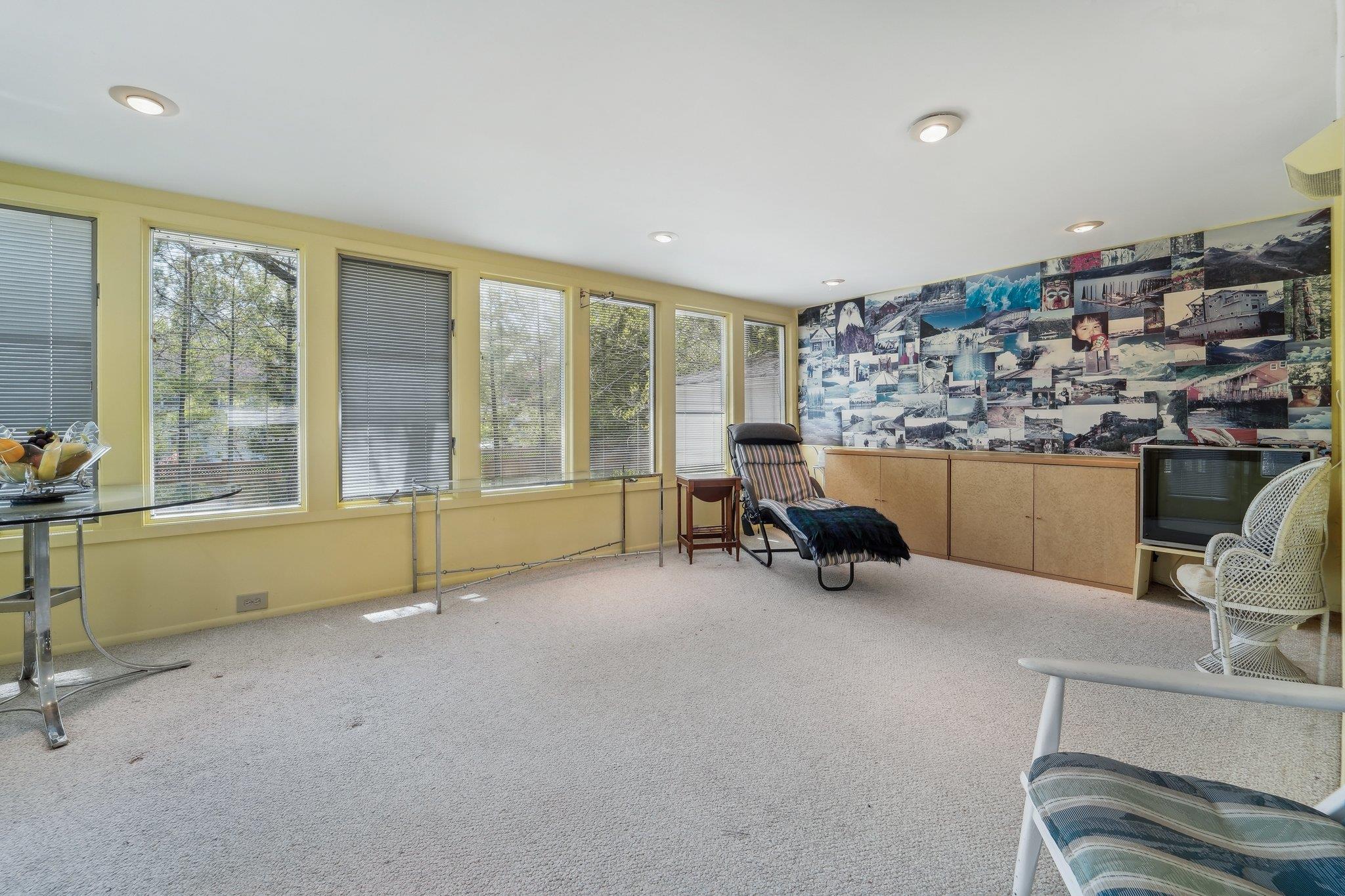 103 S Nauraushaun Road, Pearl River, NY 10965