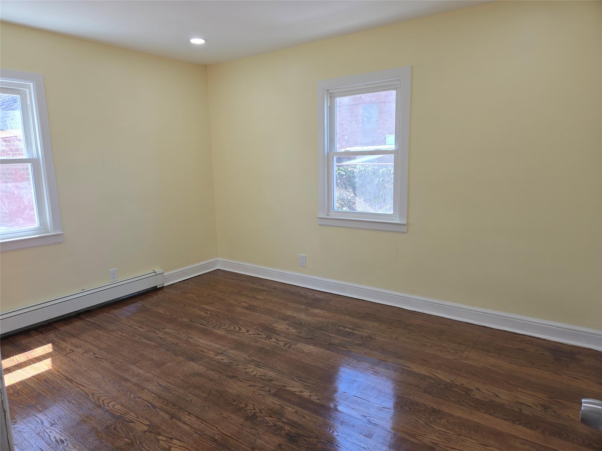 179 Fairlawn Ave, West Hempstead, NY 11552