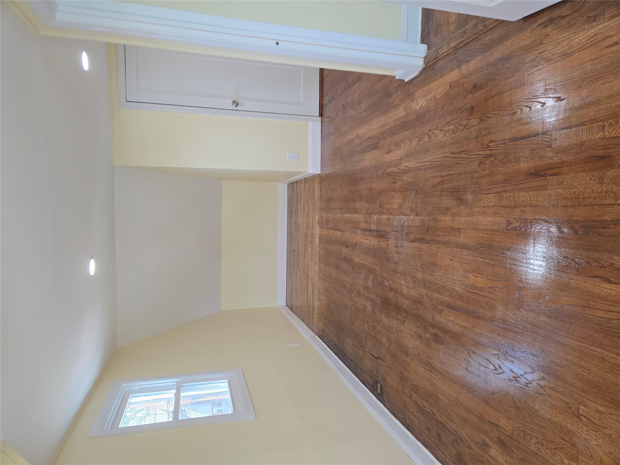 179 Fairlawn Ave, West Hempstead, NY 11552