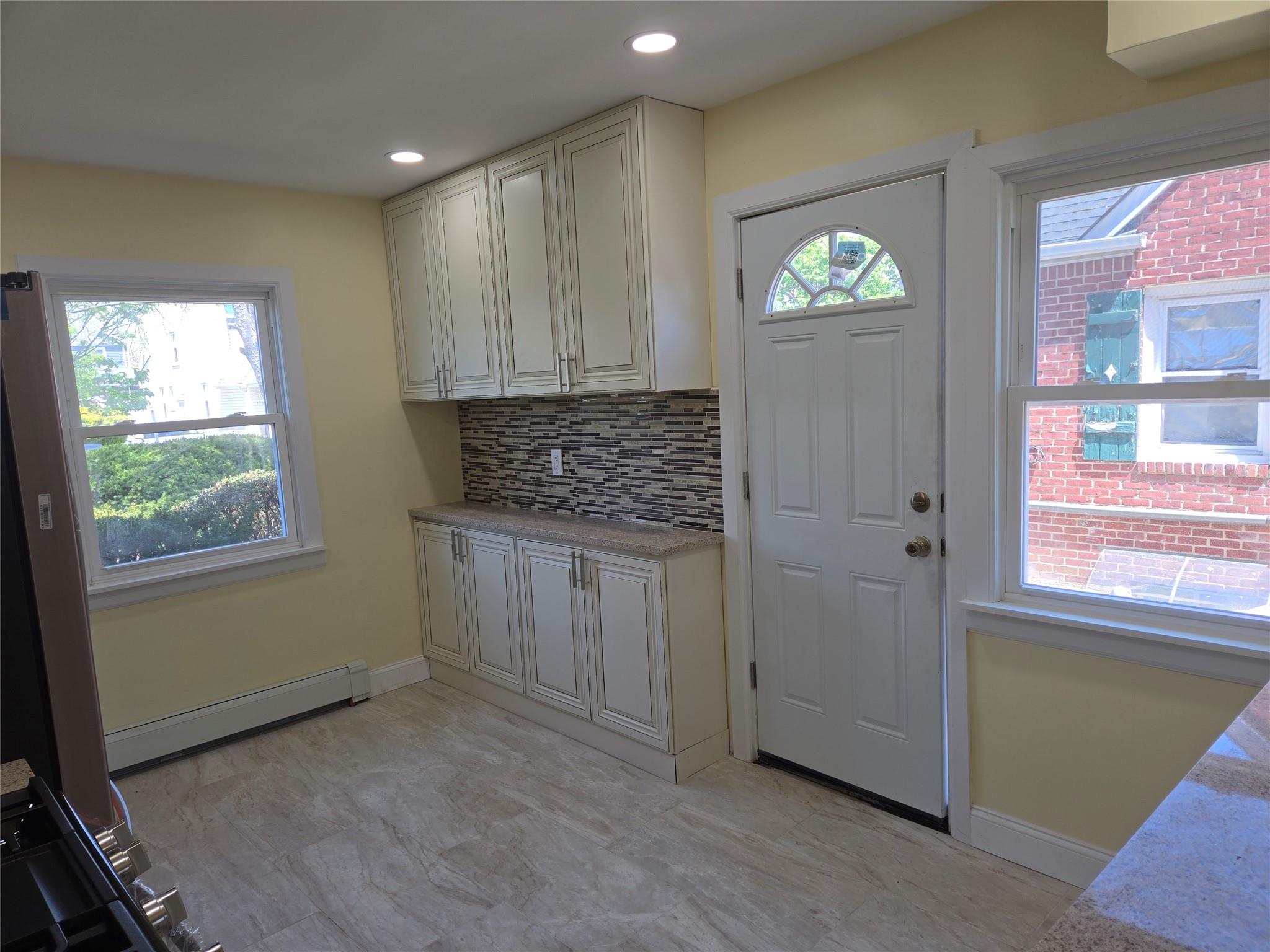 179 Fairlawn Ave, West Hempstead, NY 11552