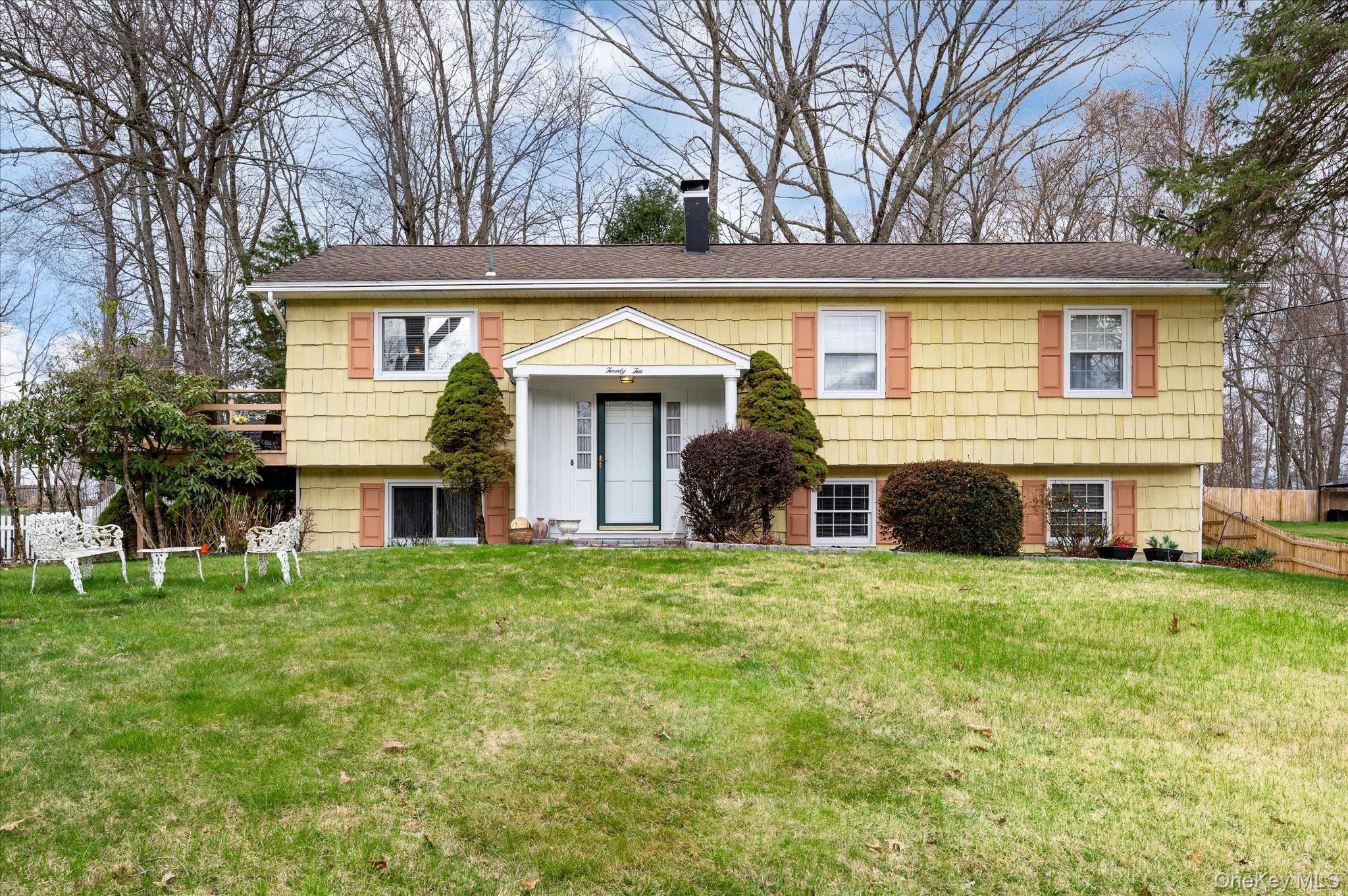 22 Hood Place, Cortlandt Manor, NY 10567