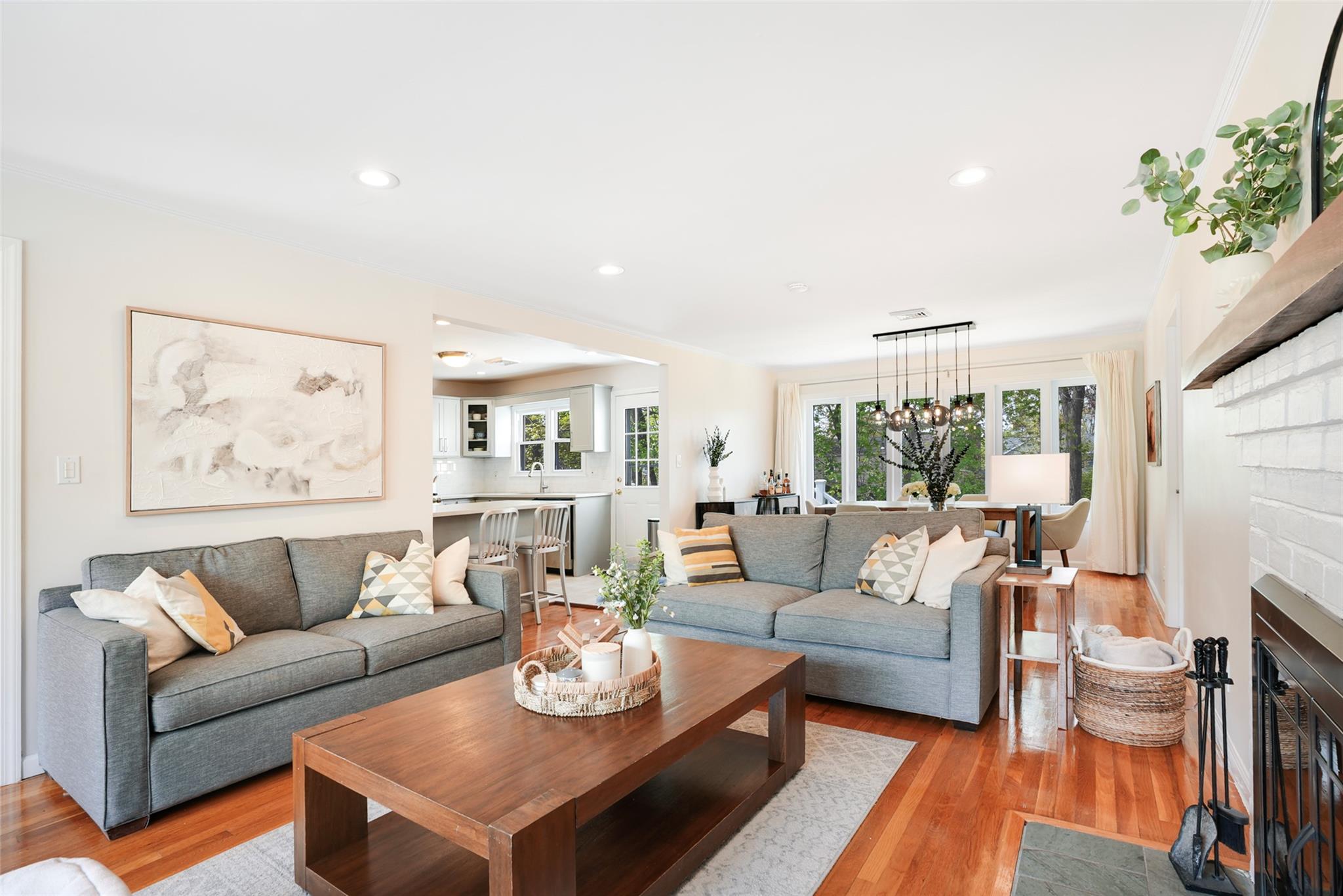 41 Top O The Ridge Drive, Scarsdale, NY 10583