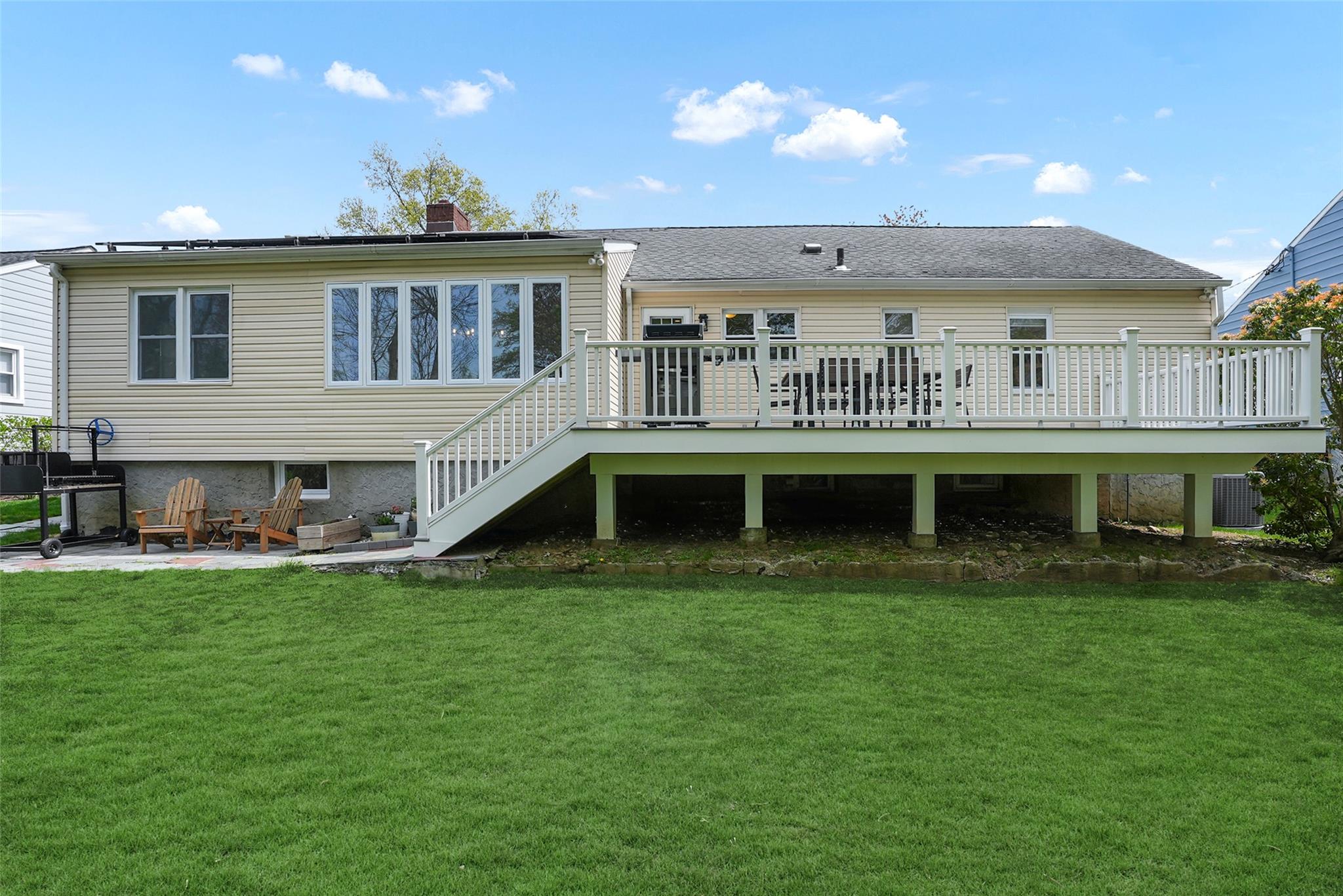 41 Top O The Ridge Drive, Scarsdale, NY 10583