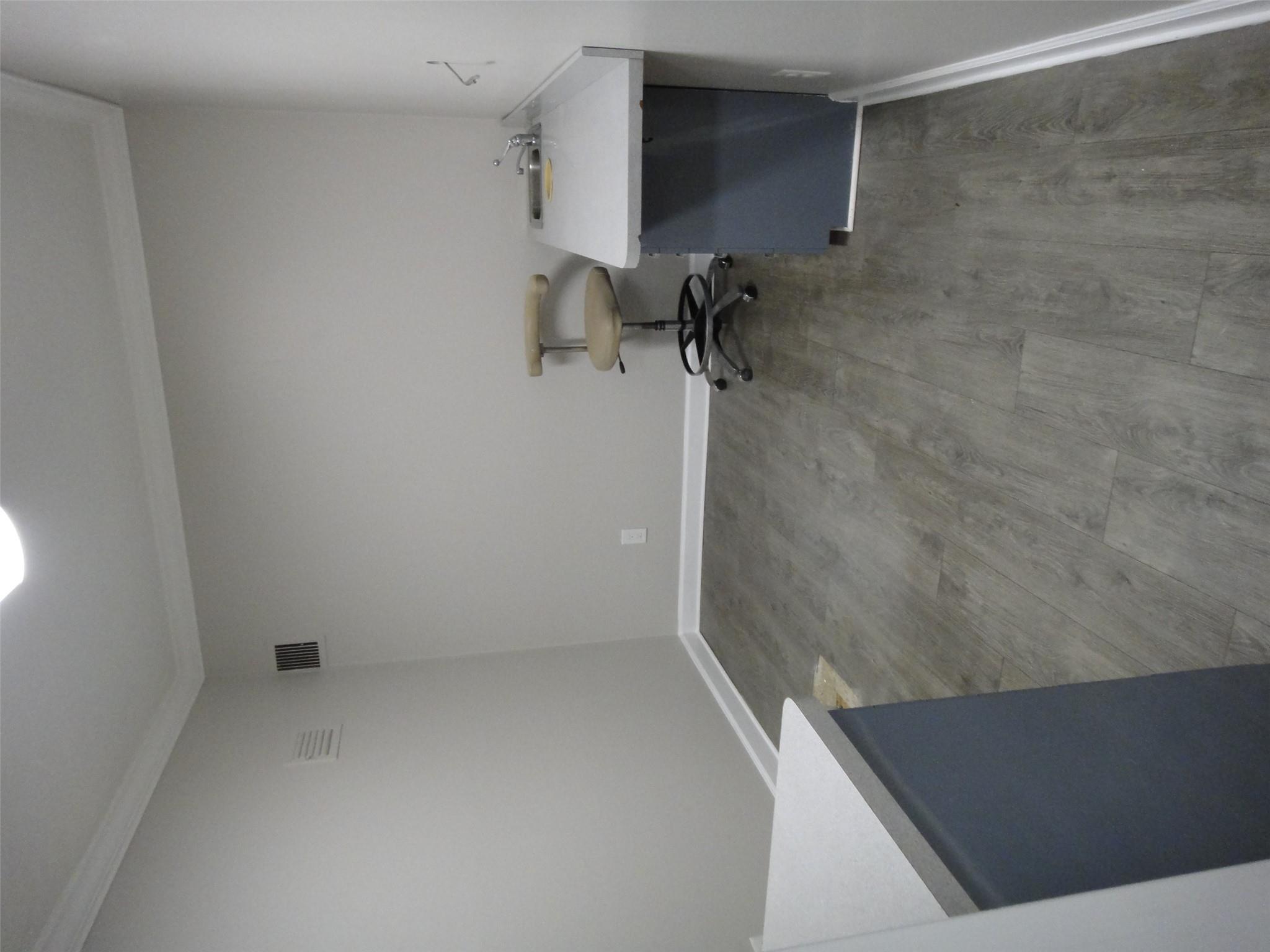 109 Carleton, Central Islip, NY 11722