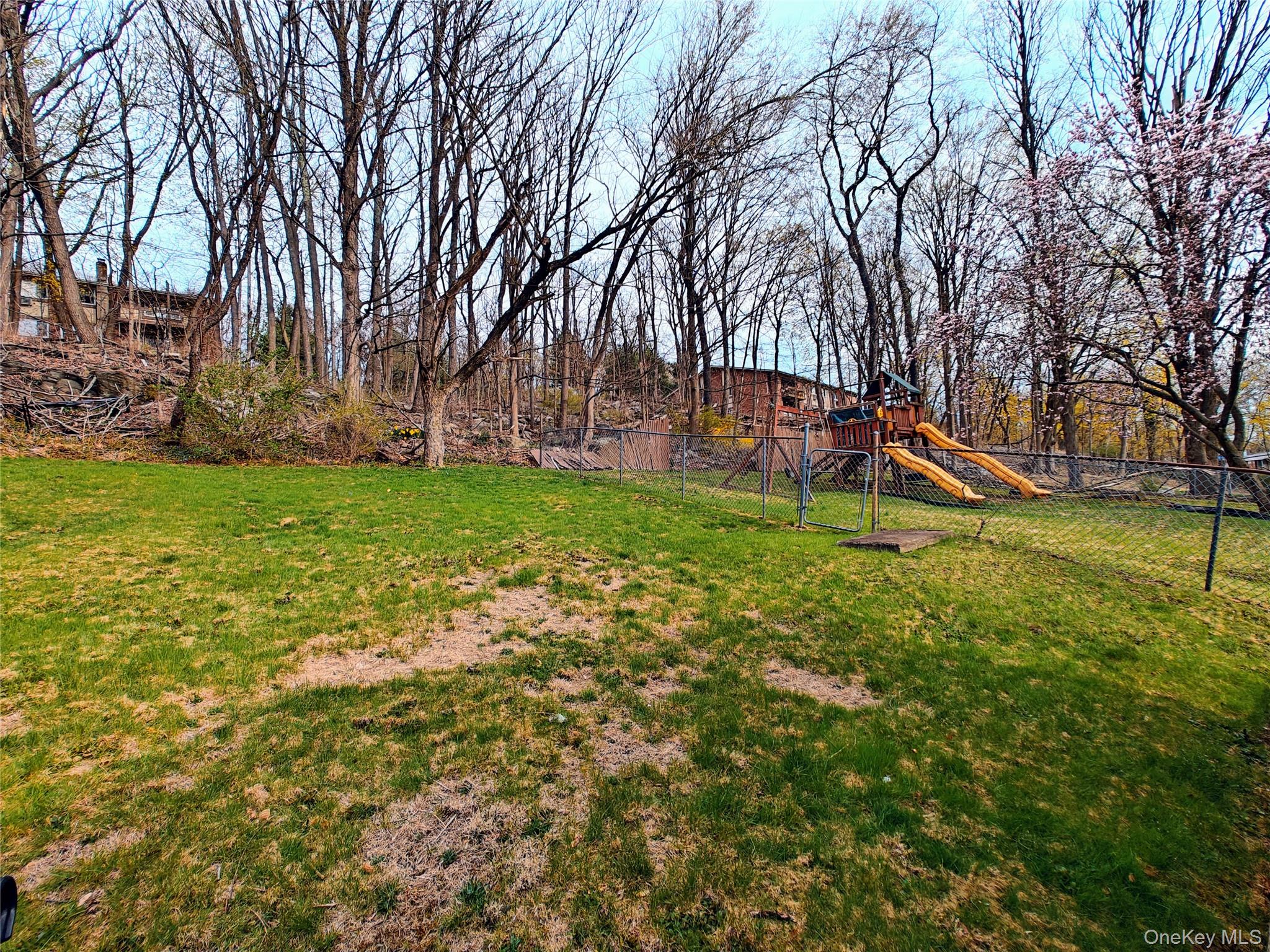 635 N Division Street, Peekskill, NY 10566