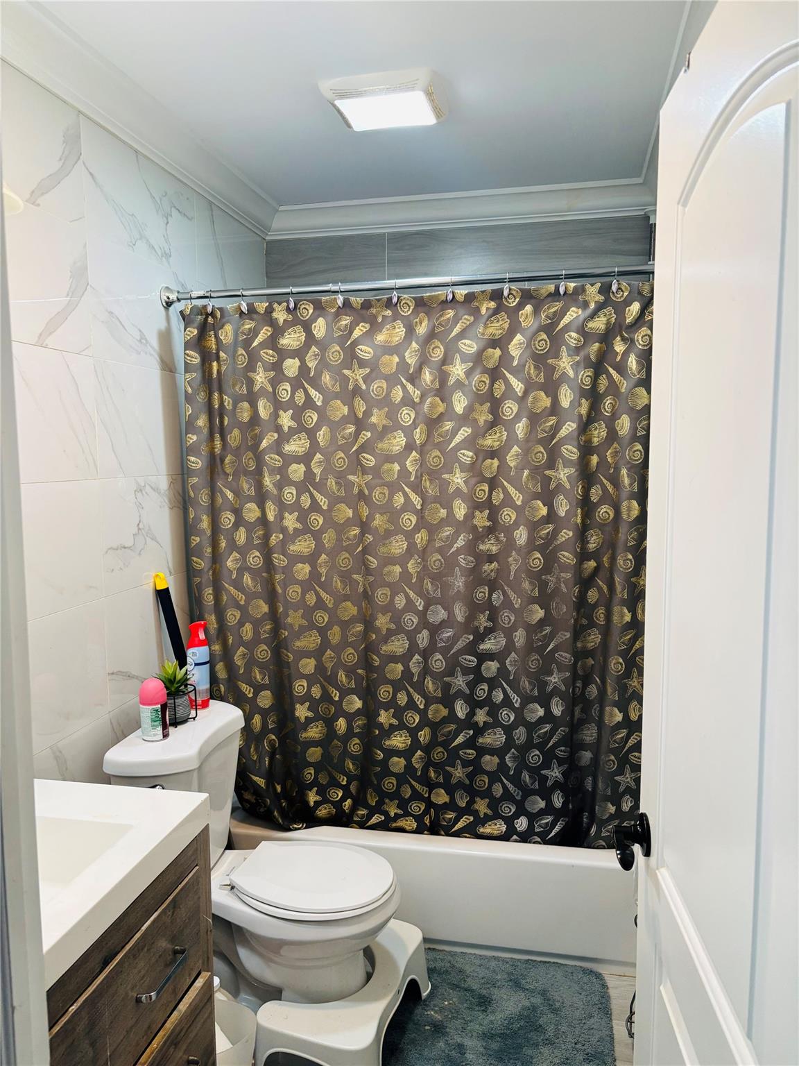 115- 43 227 Street, Cambria Heights, NY 11414