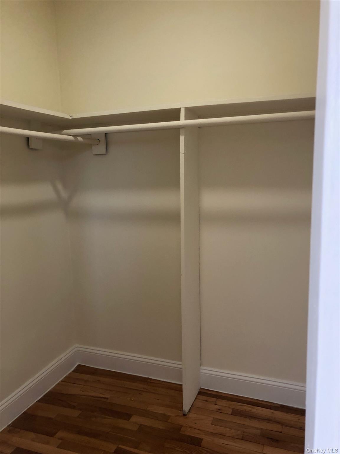 1296 Midland Avenue # E4, Yonkers, NY 10704