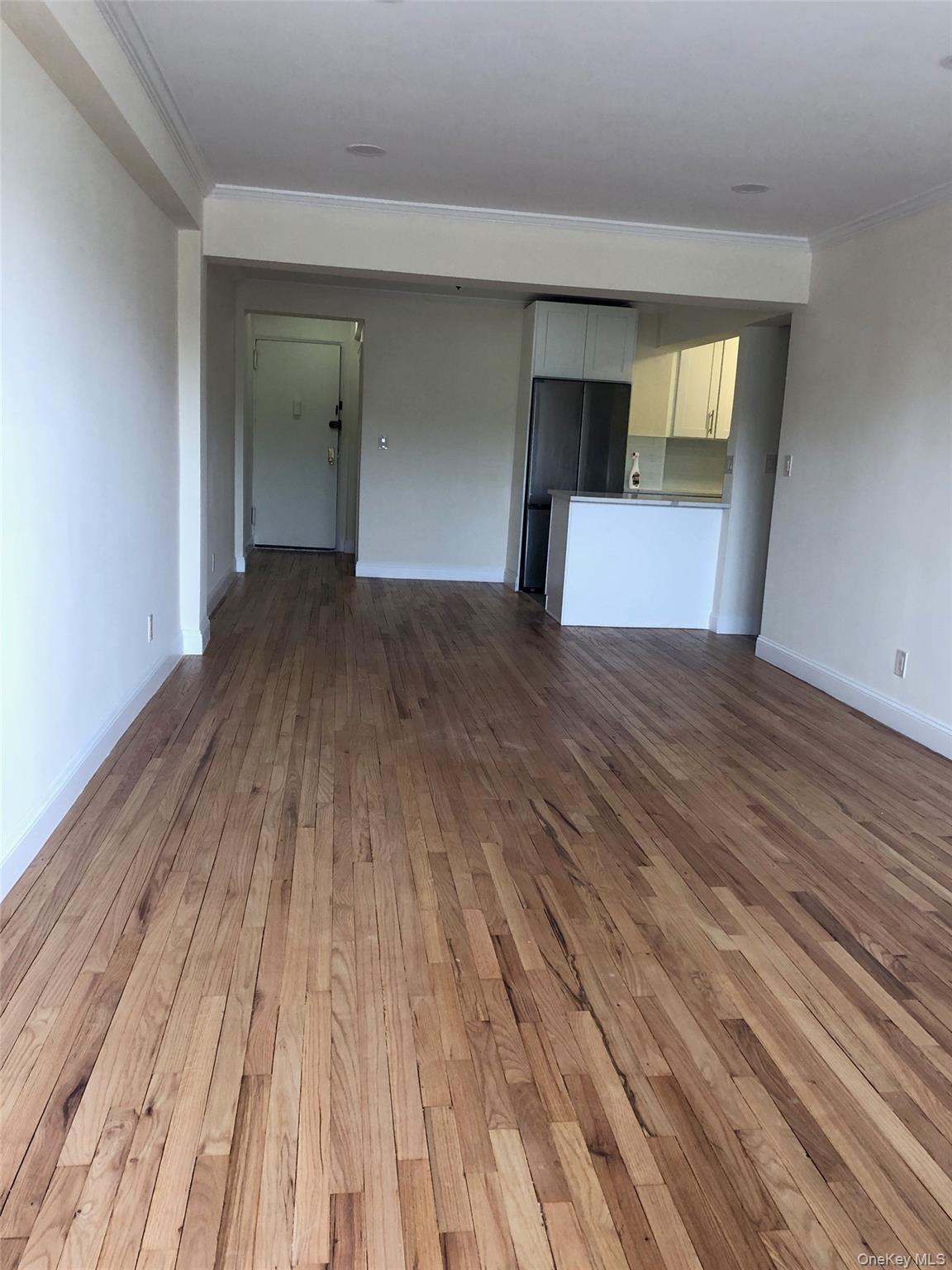 1296 Midland Avenue # E4, Yonkers, NY 10704