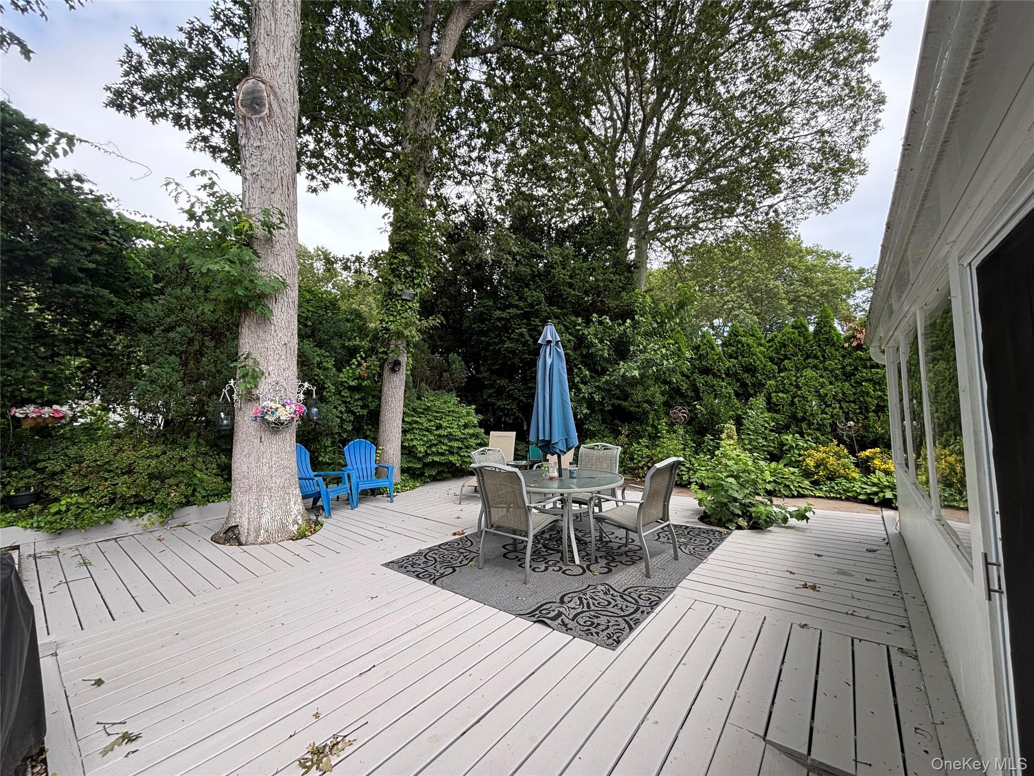 1661-364 Old Country Road Pondwood #364 Road, Riverhead, NY 11901