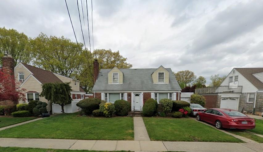 288 Garden place, West Hempstead, NY 11552