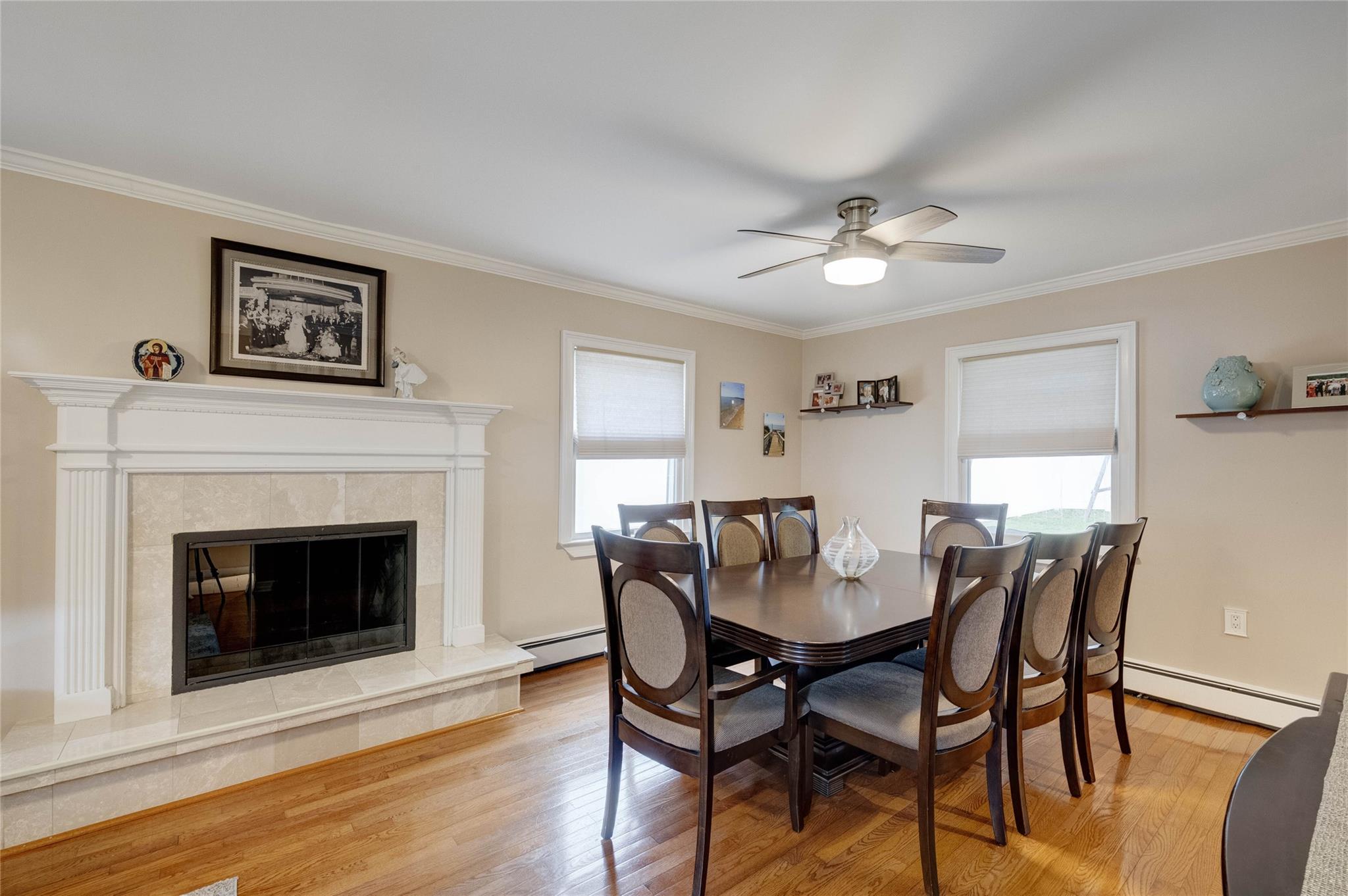 296 Jerome Avenue, Carle Place, NY 11514