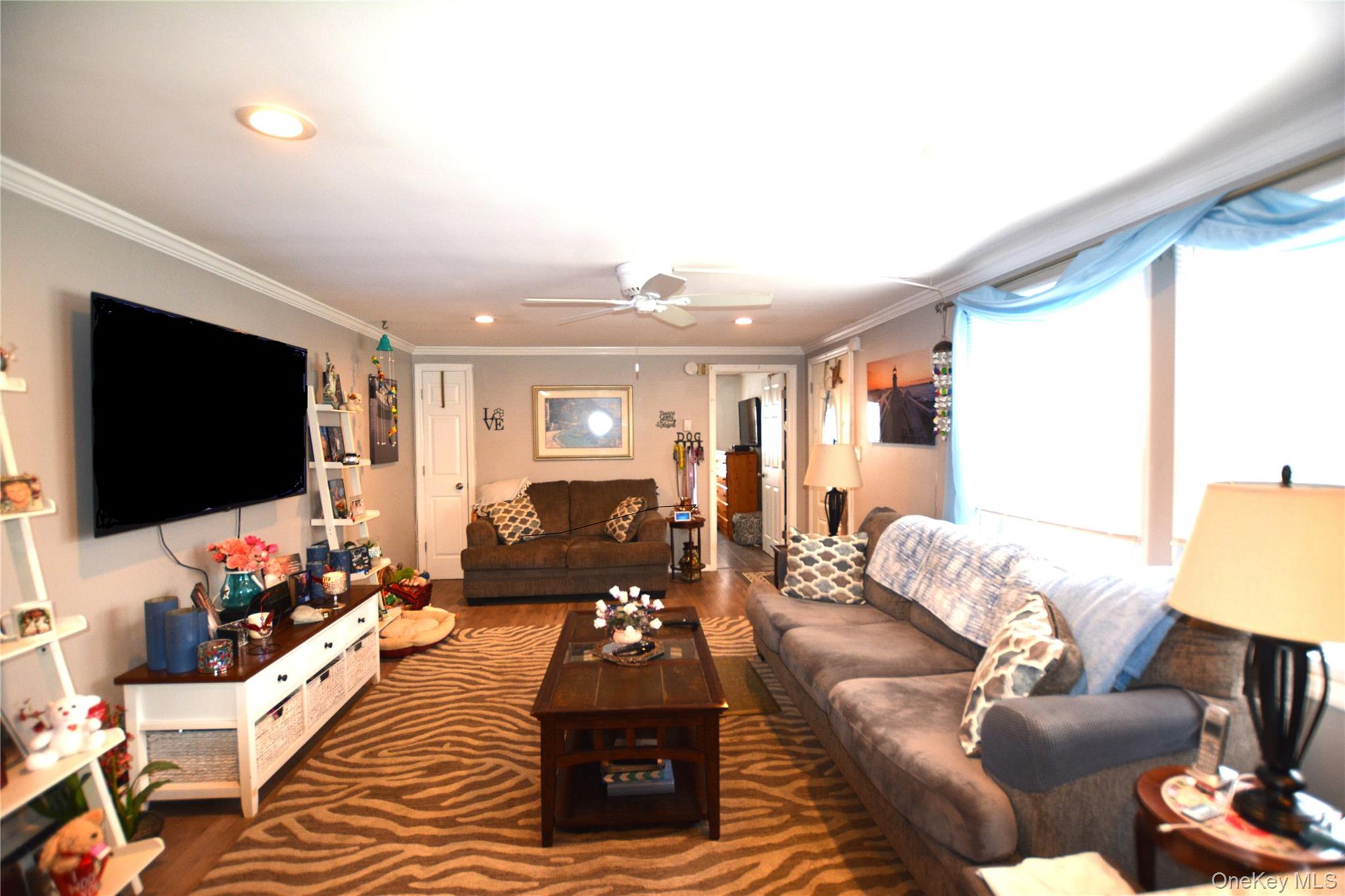 77 Village Circle W, Manorville, NY 11949