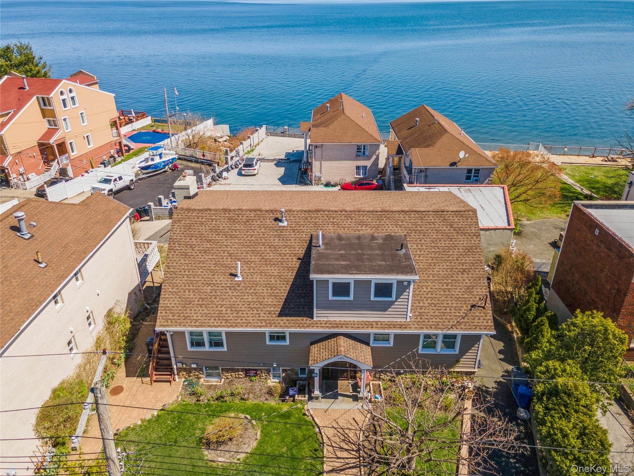 258 Longstreet Avenue, Bronx, NY 10465