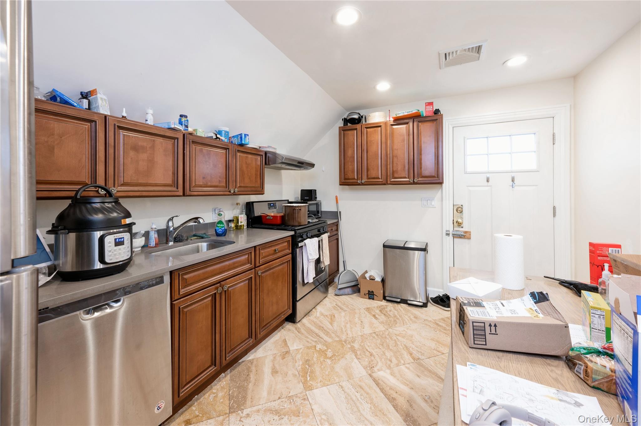 258 Longstreet Avenue, Bronx, NY 10465