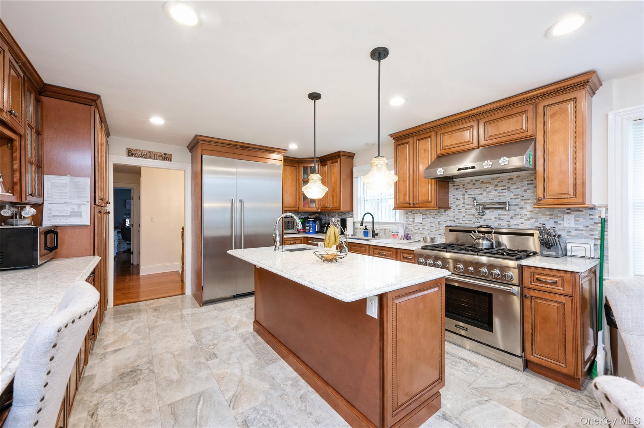 258 Longstreet Avenue, Bronx, NY 10465