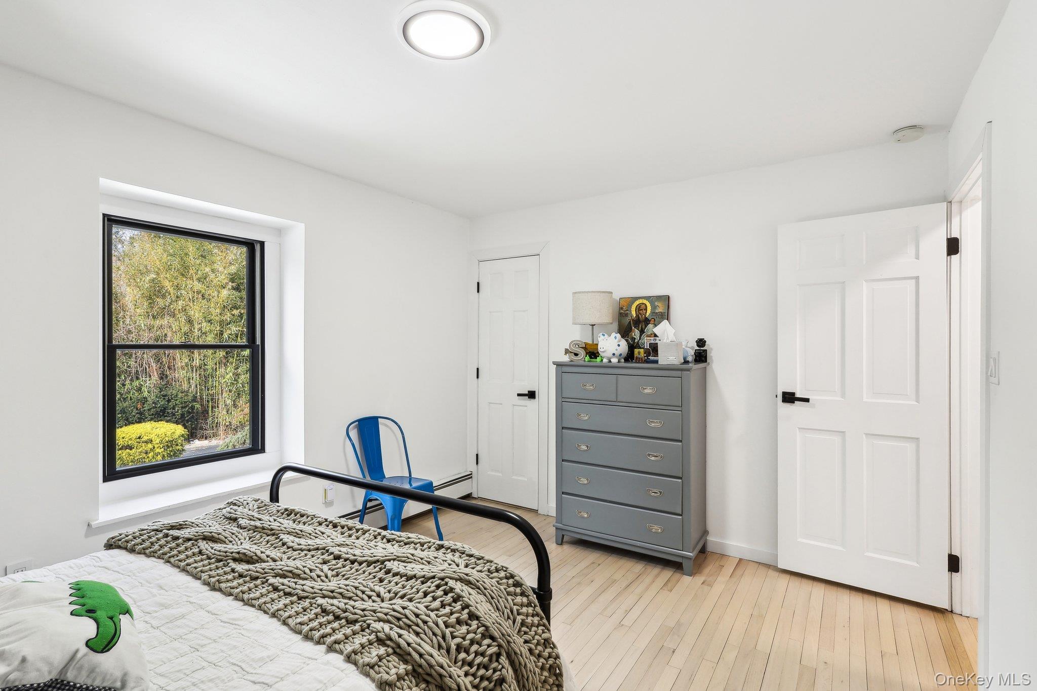 79 Brookhill Lane, Huntington, NY 11743