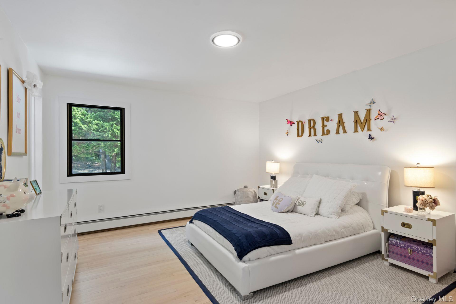 79 Brookhill Lane, Huntington, NY 11743