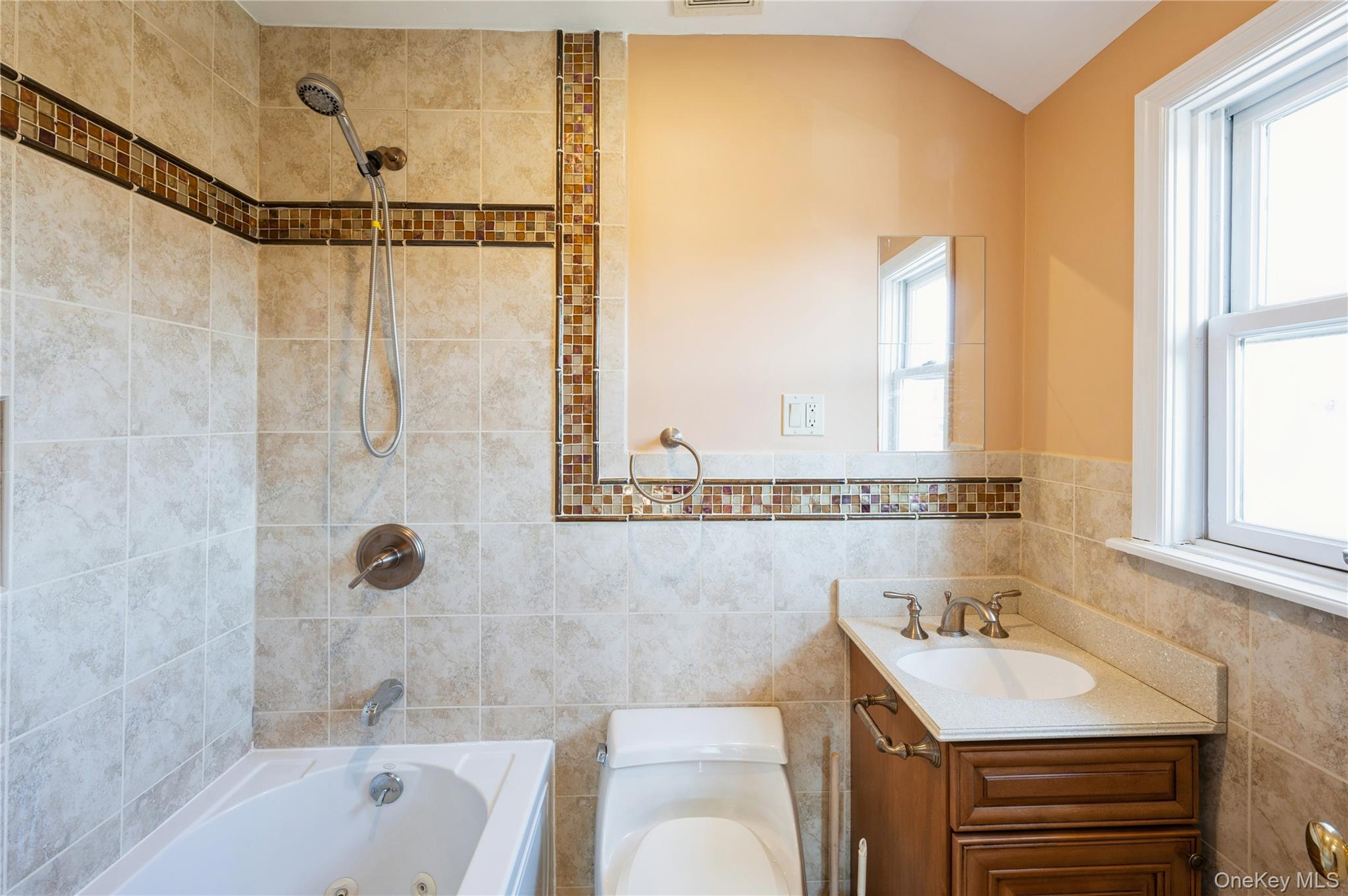 258A Longstreet Avenue, Bronx, NY 10465