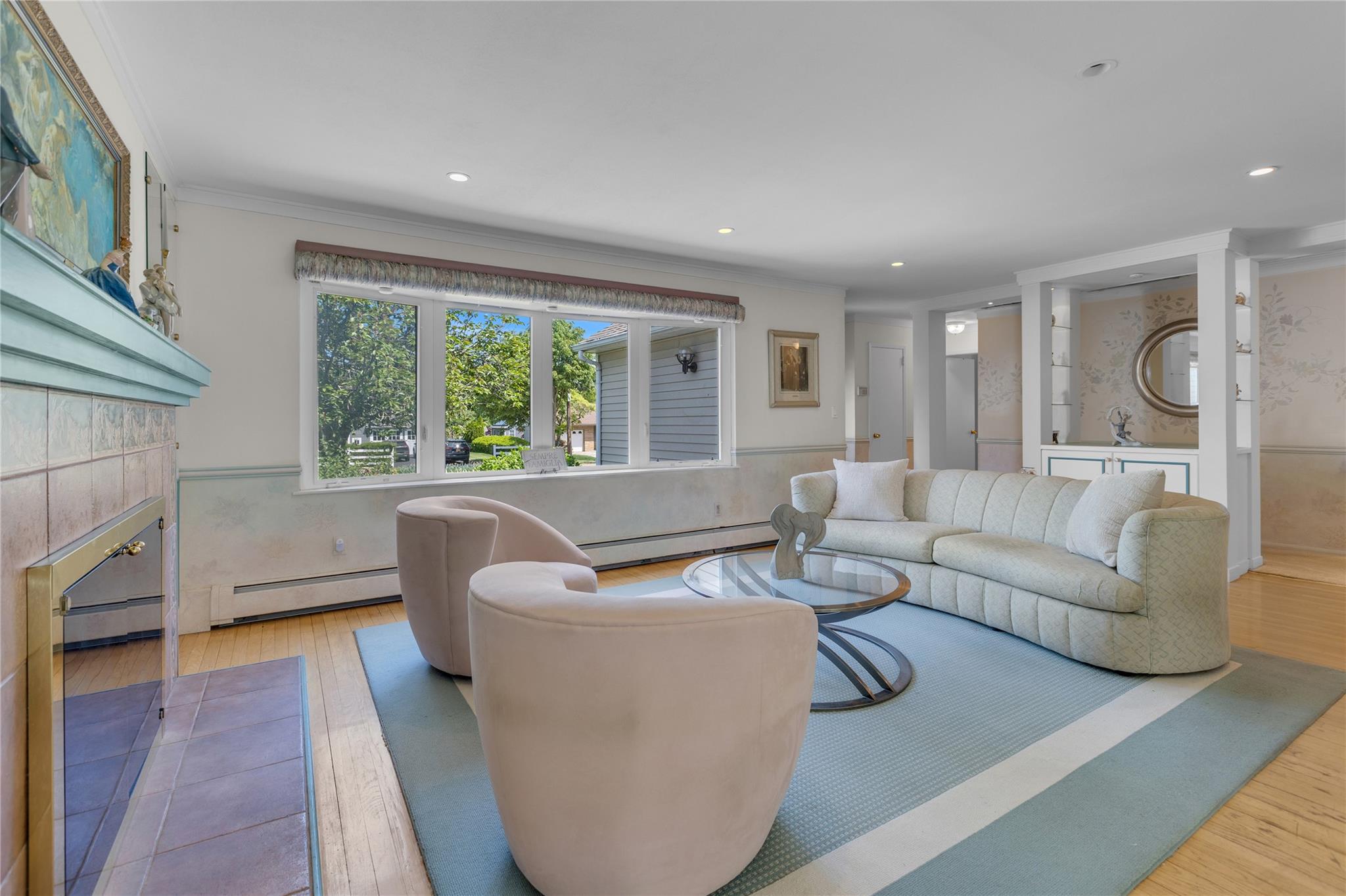 330 Scudder Avenue, Northport, NY 11768