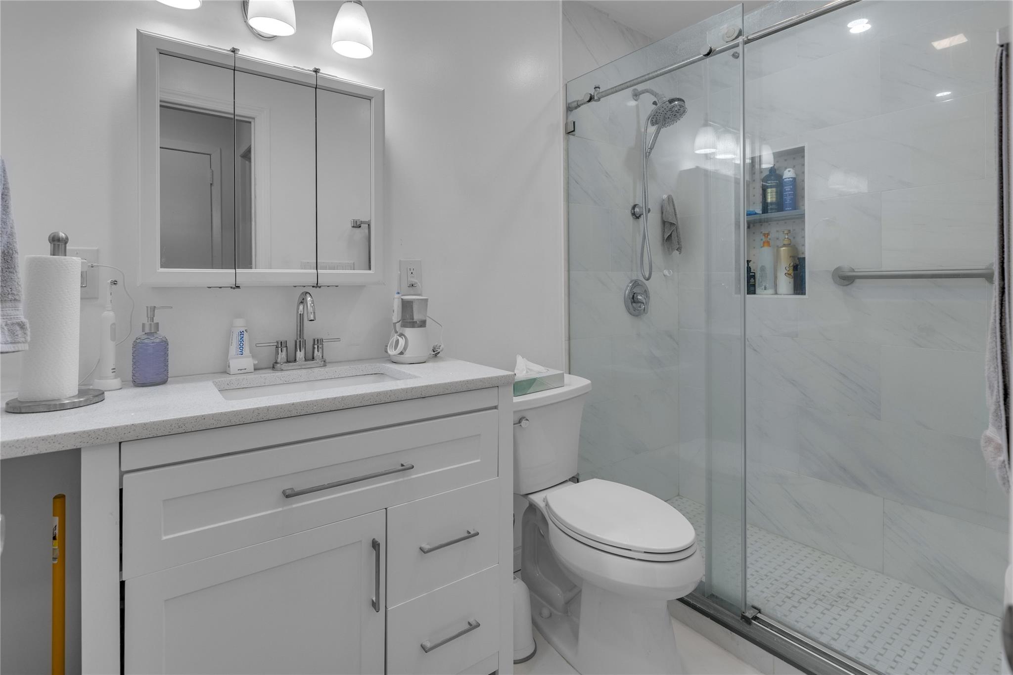 330 Scudder Avenue, Northport, NY 11768