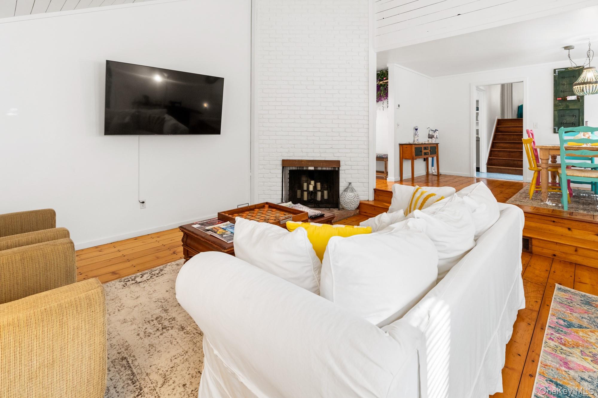 20 Norfolk Drive, Springs, NY 11937