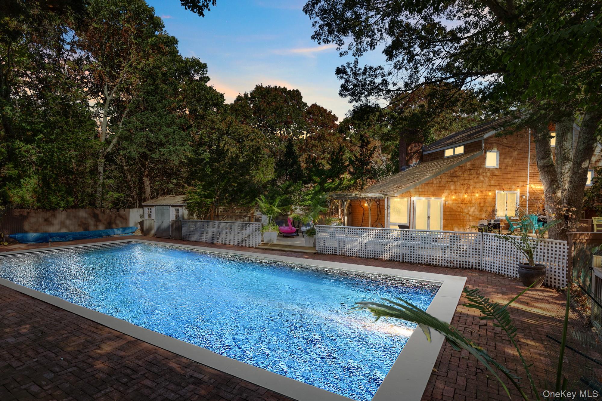 20 Norfolk Drive, Springs, NY 11937