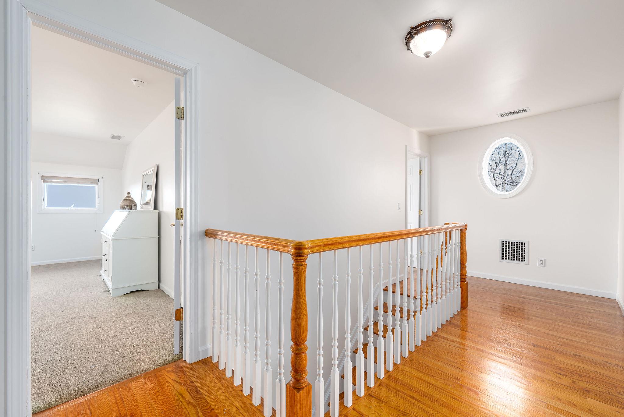 250 Naugles Drive, Mattituck, NY 11952