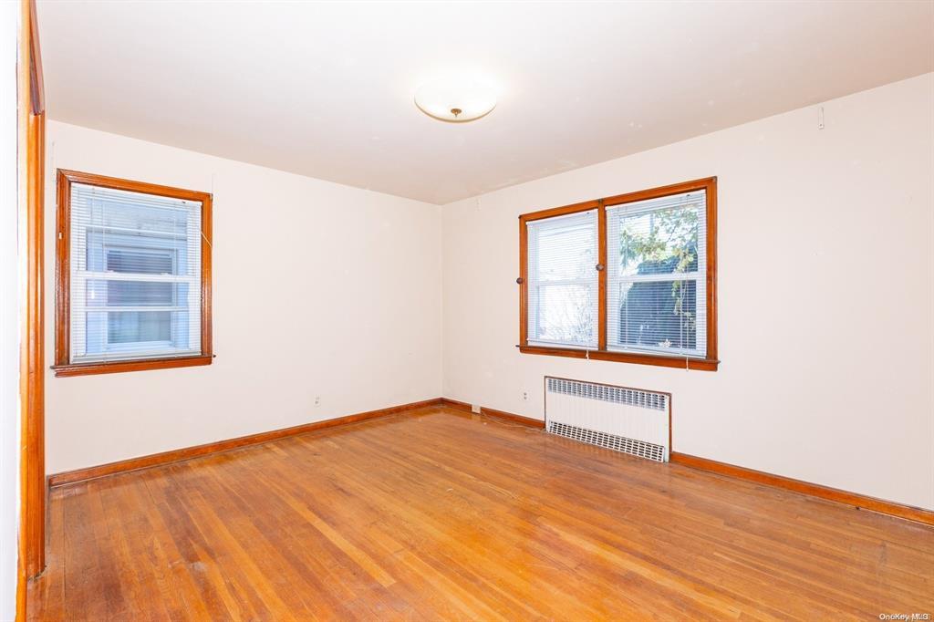40 Roeckel Avenue # 1st Fl, Valley Stream, NY 11580