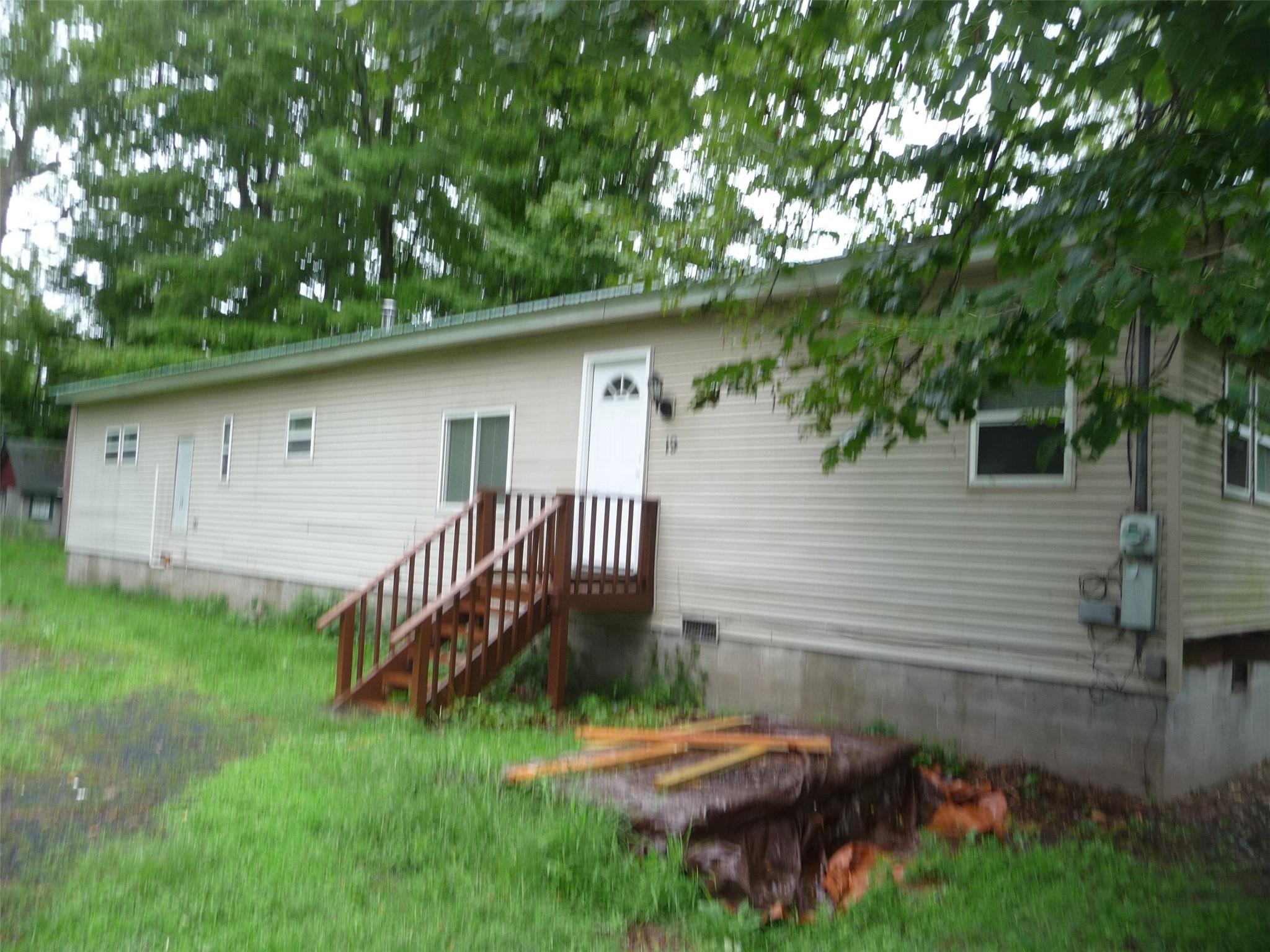 19 First Street, Cuddebackville, NY 12729