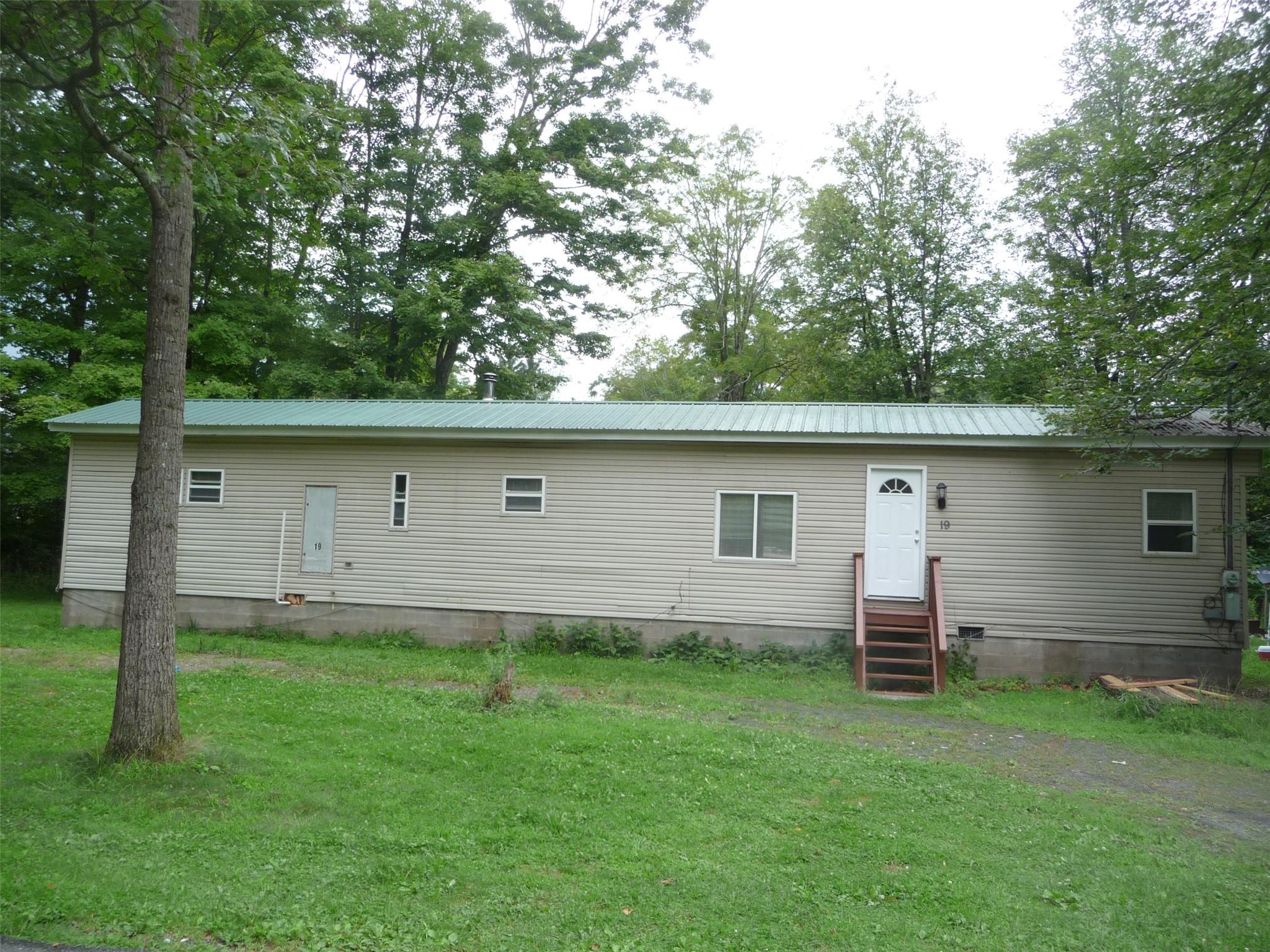 19 First Street, Cuddebackville, NY 12729
