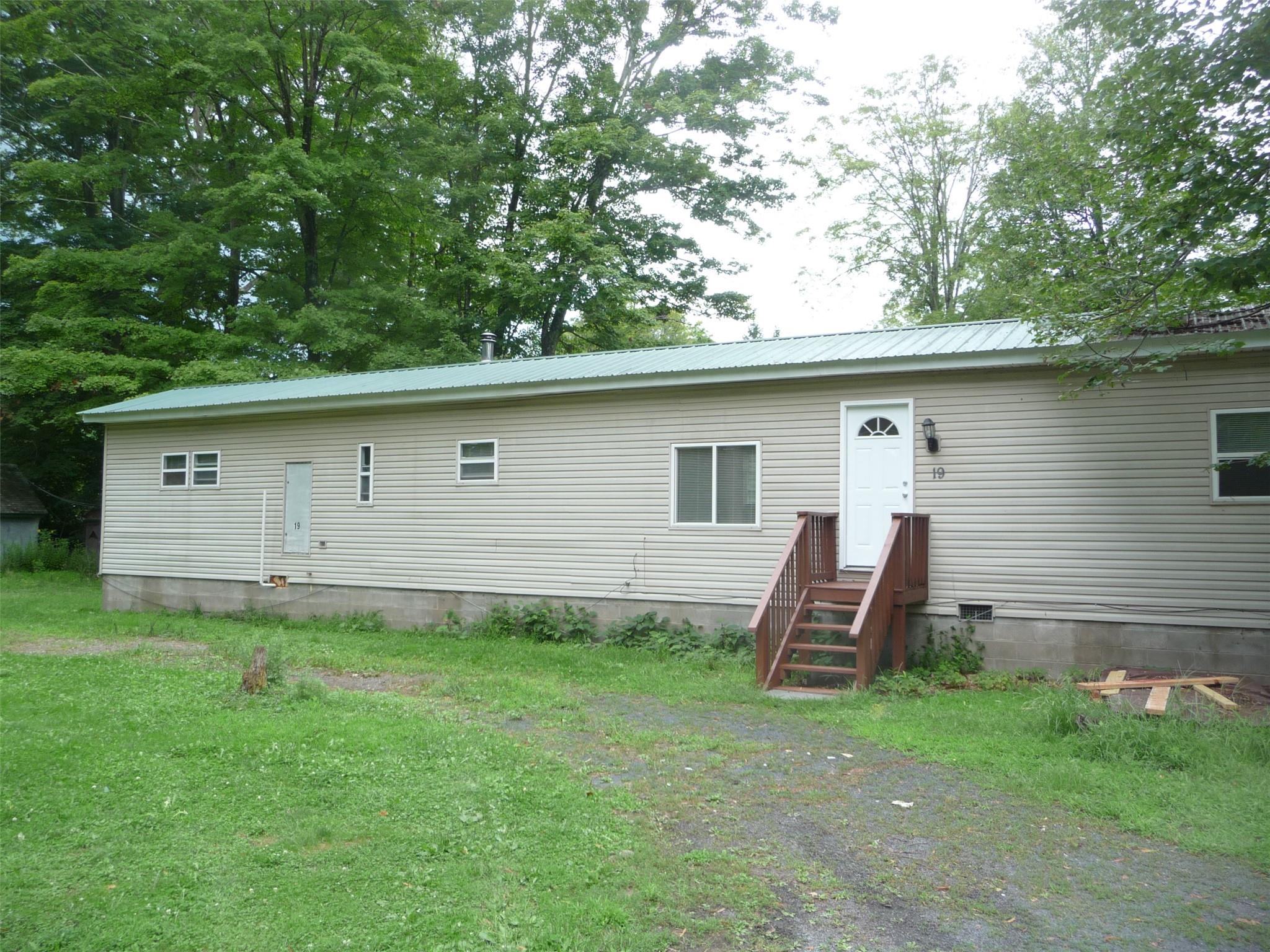 19 First Street, Cuddebackville, NY 12729